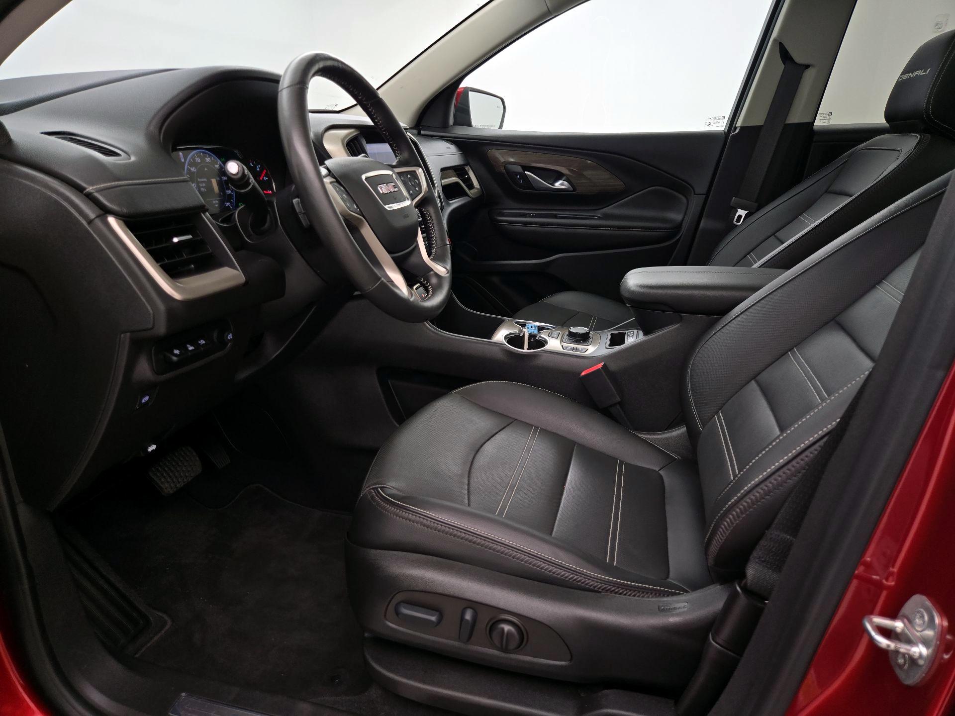 Thumbnail: 2022 GMC Terrain - 11