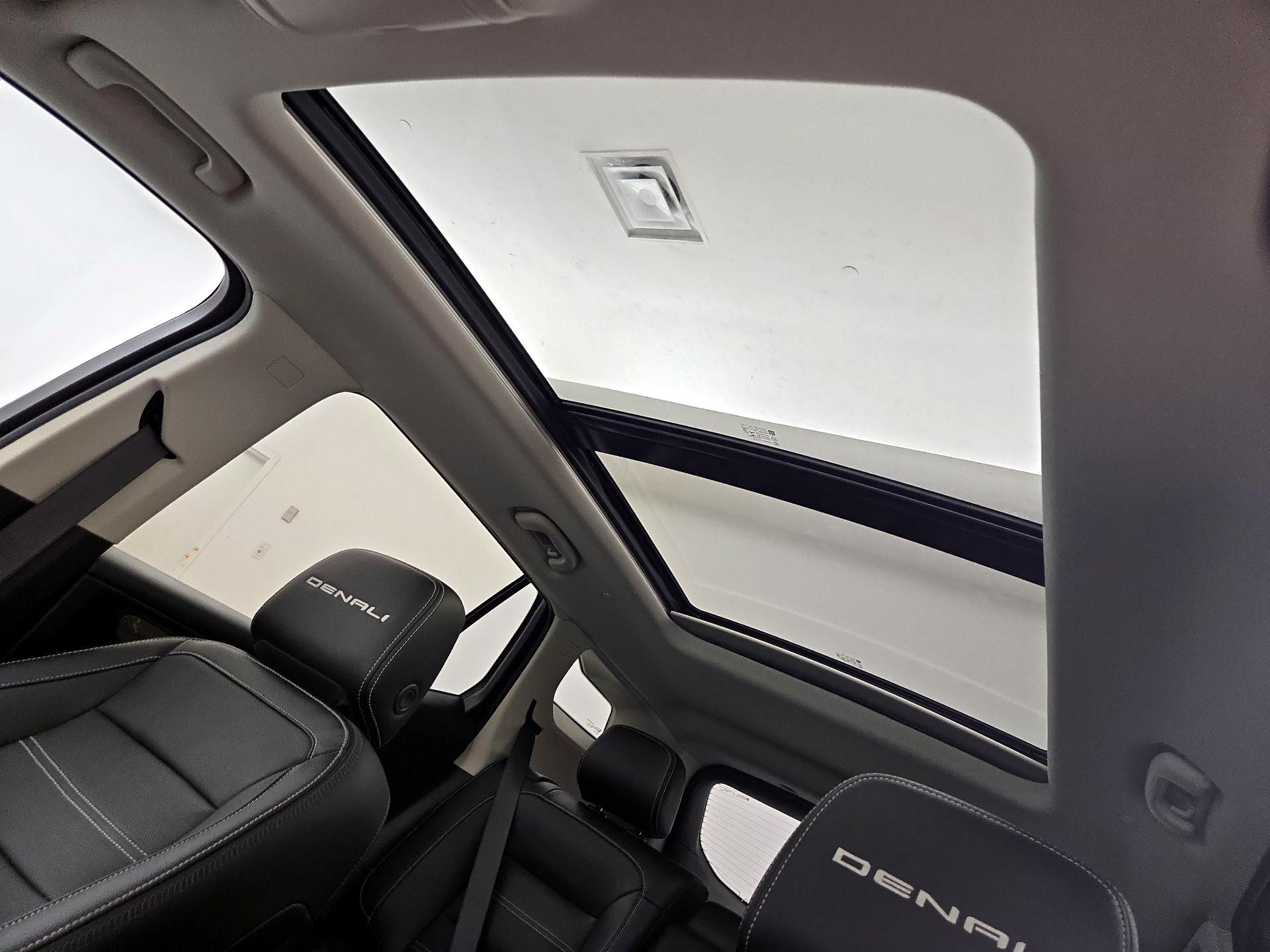 Thumbnail: 2022 GMC Terrain - 20