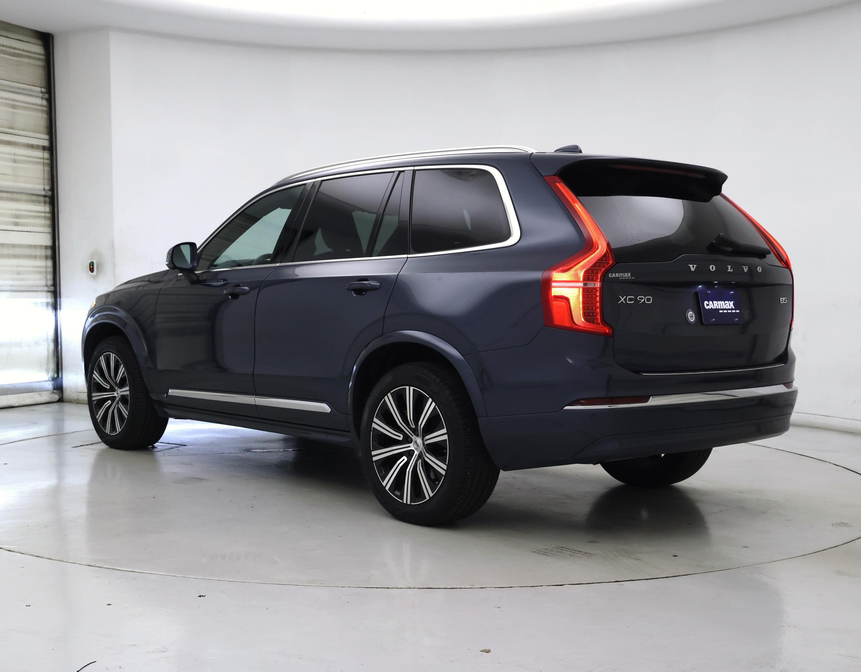 Thumbnail: 2023 Volvo XC90 - 2