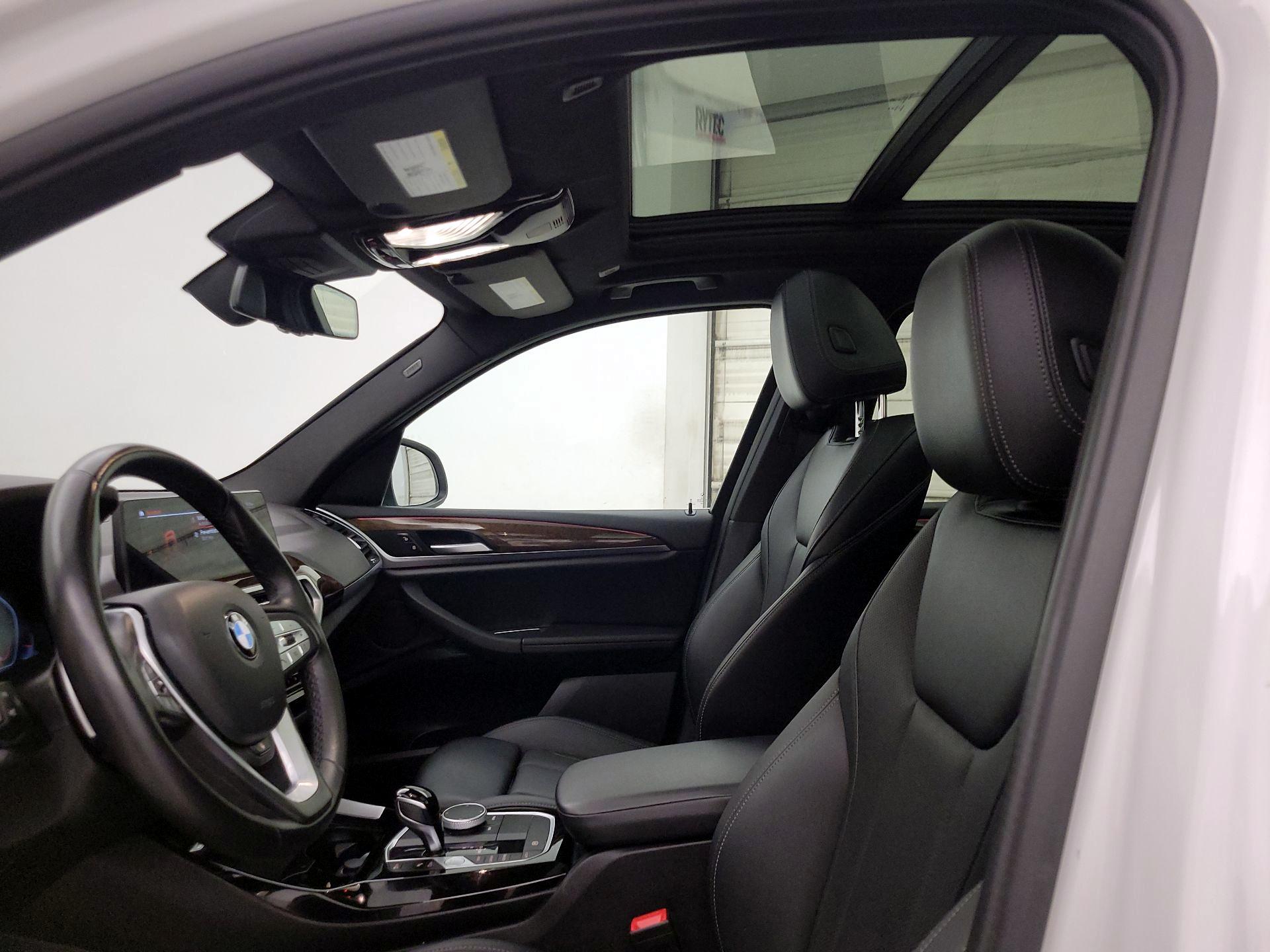 Thumbnail: 2023 BMW X3 - 19
