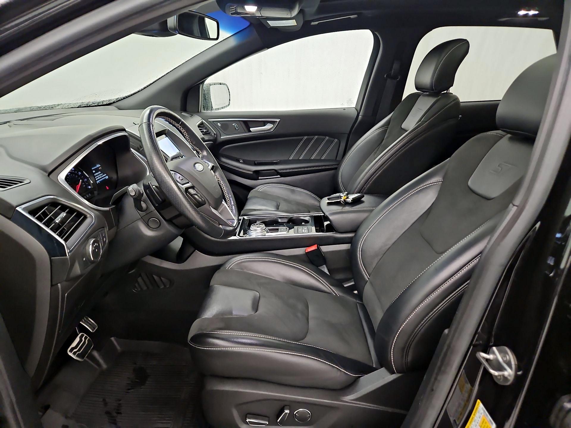 Thumbnail: 2019 Ford Edge - 11