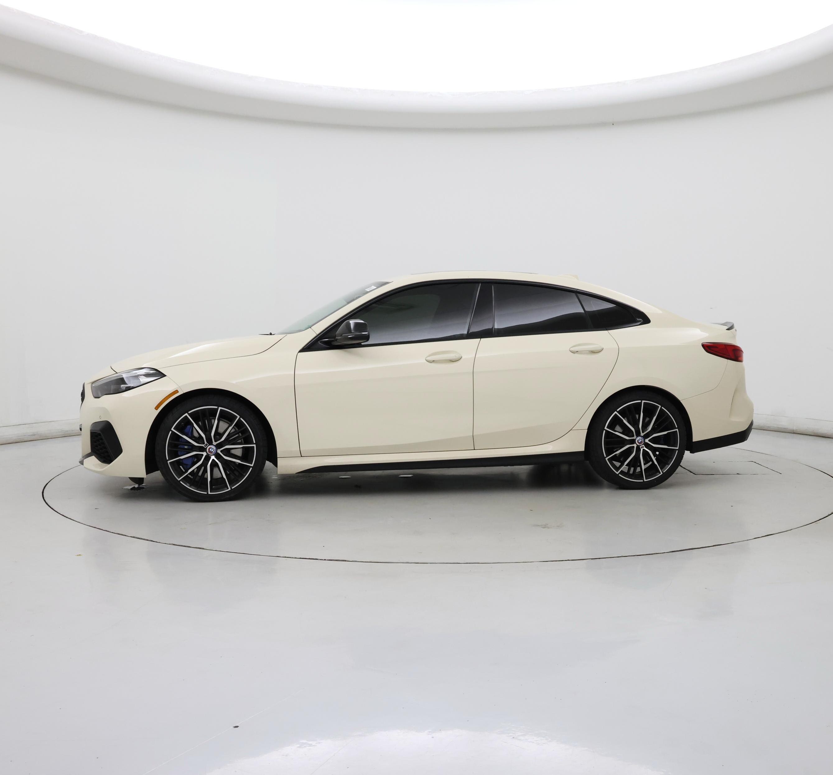 Thumbnail: 2023 BMW 2 Series - 3