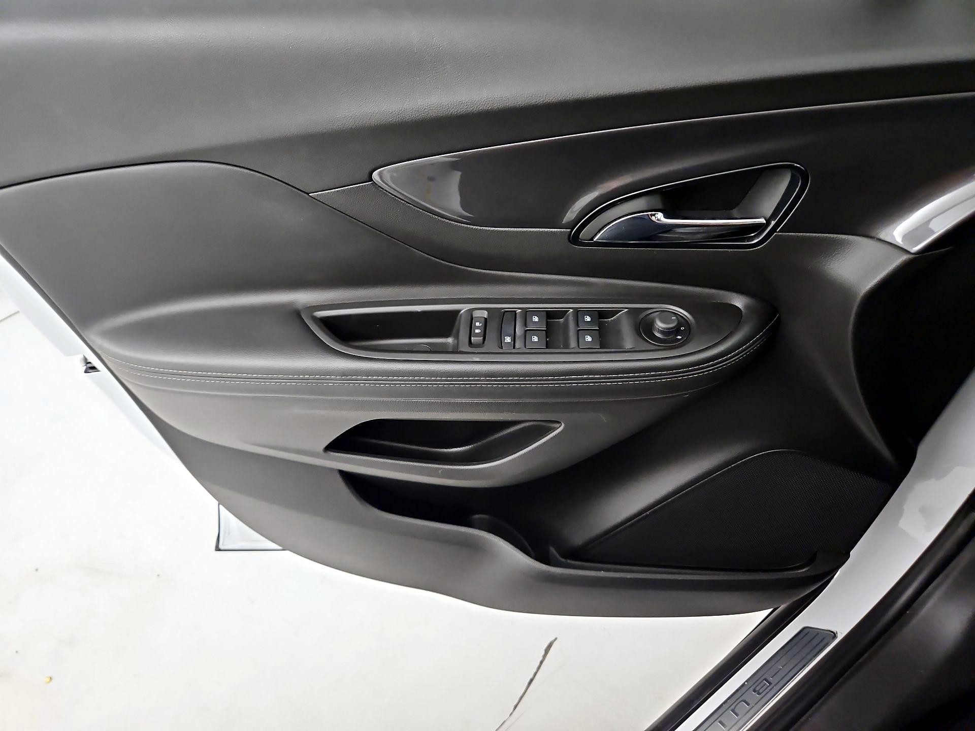 Thumbnail: 2019 Buick Encore - 12