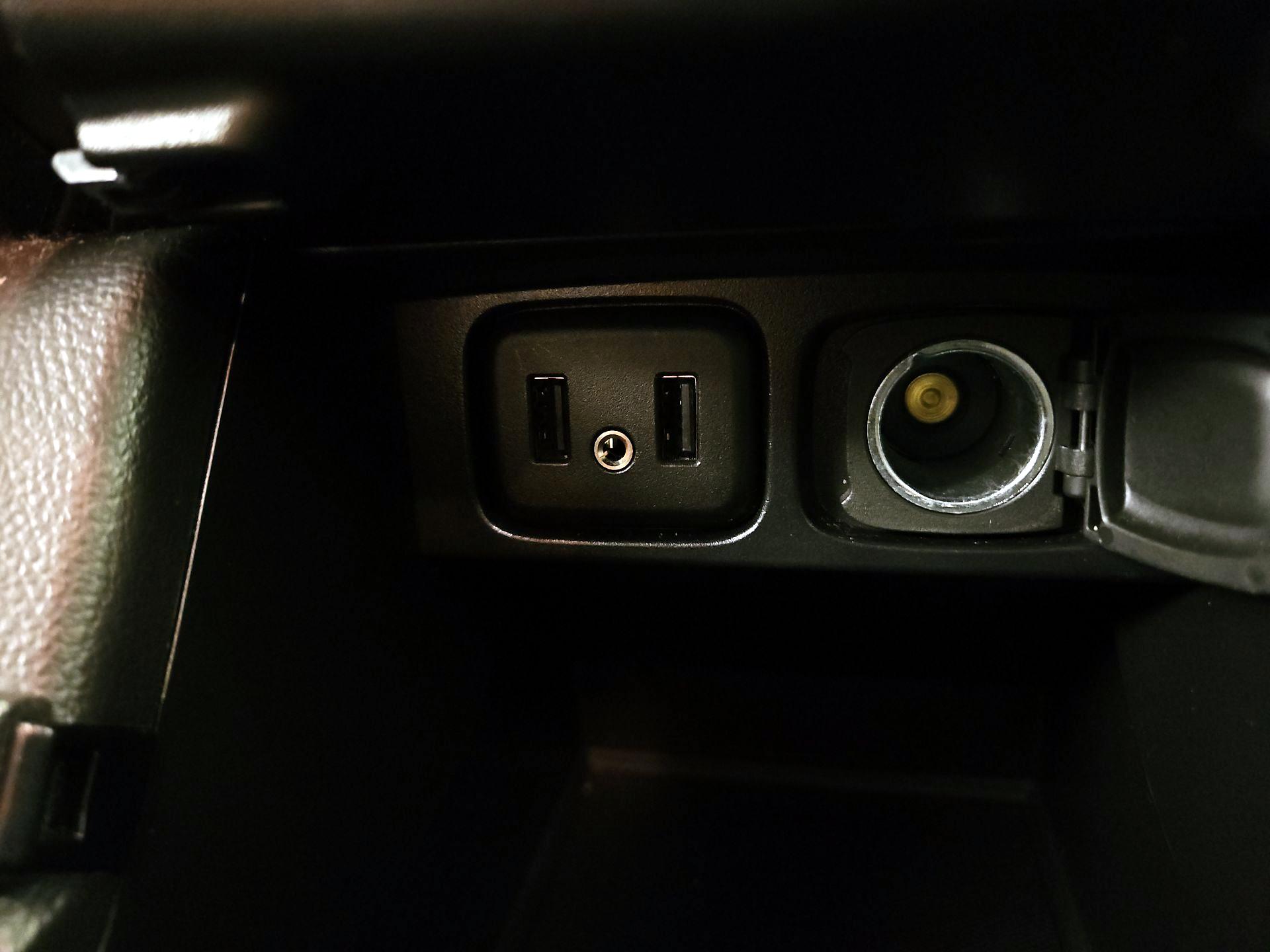 Thumbnail: 2019 Buick Encore - 18