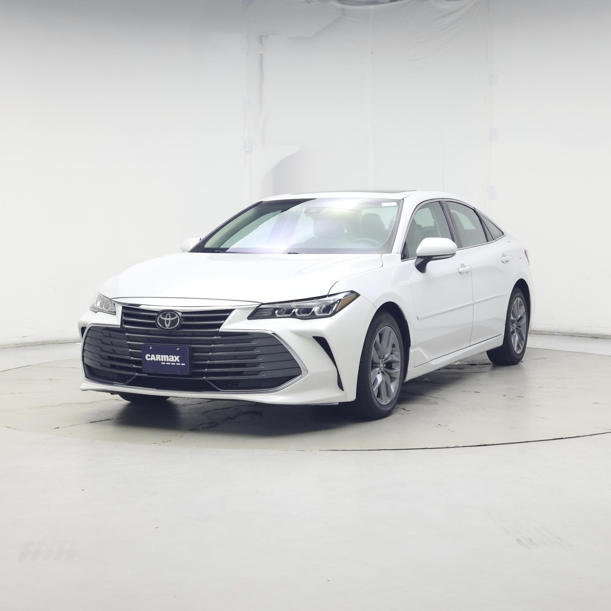 Thumbnail: 2019 Toyota Avalon - 4