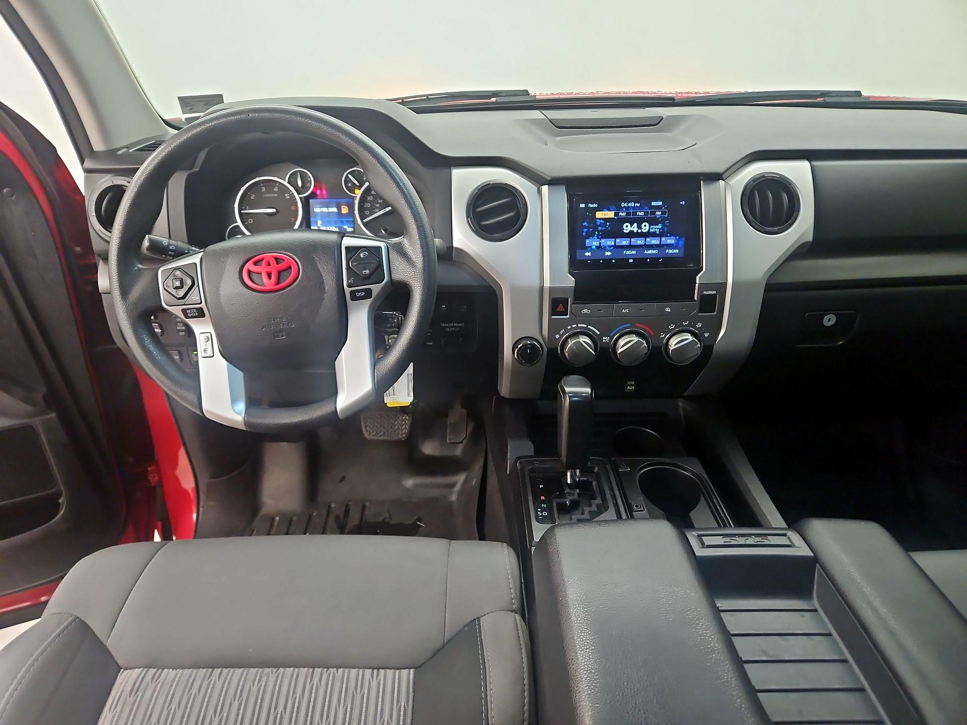 Thumbnail: 2017 Toyota Tundra - 9