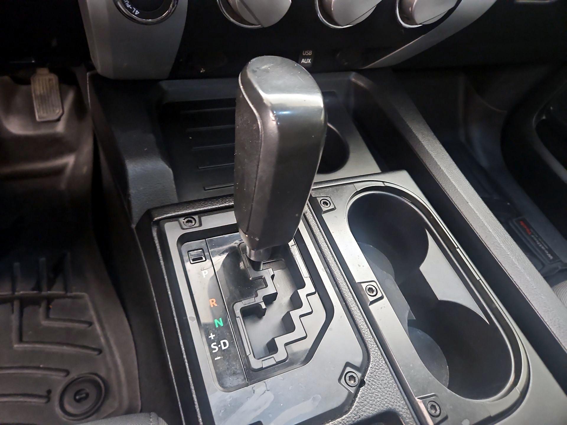 Thumbnail: 2017 Toyota Tundra - 17