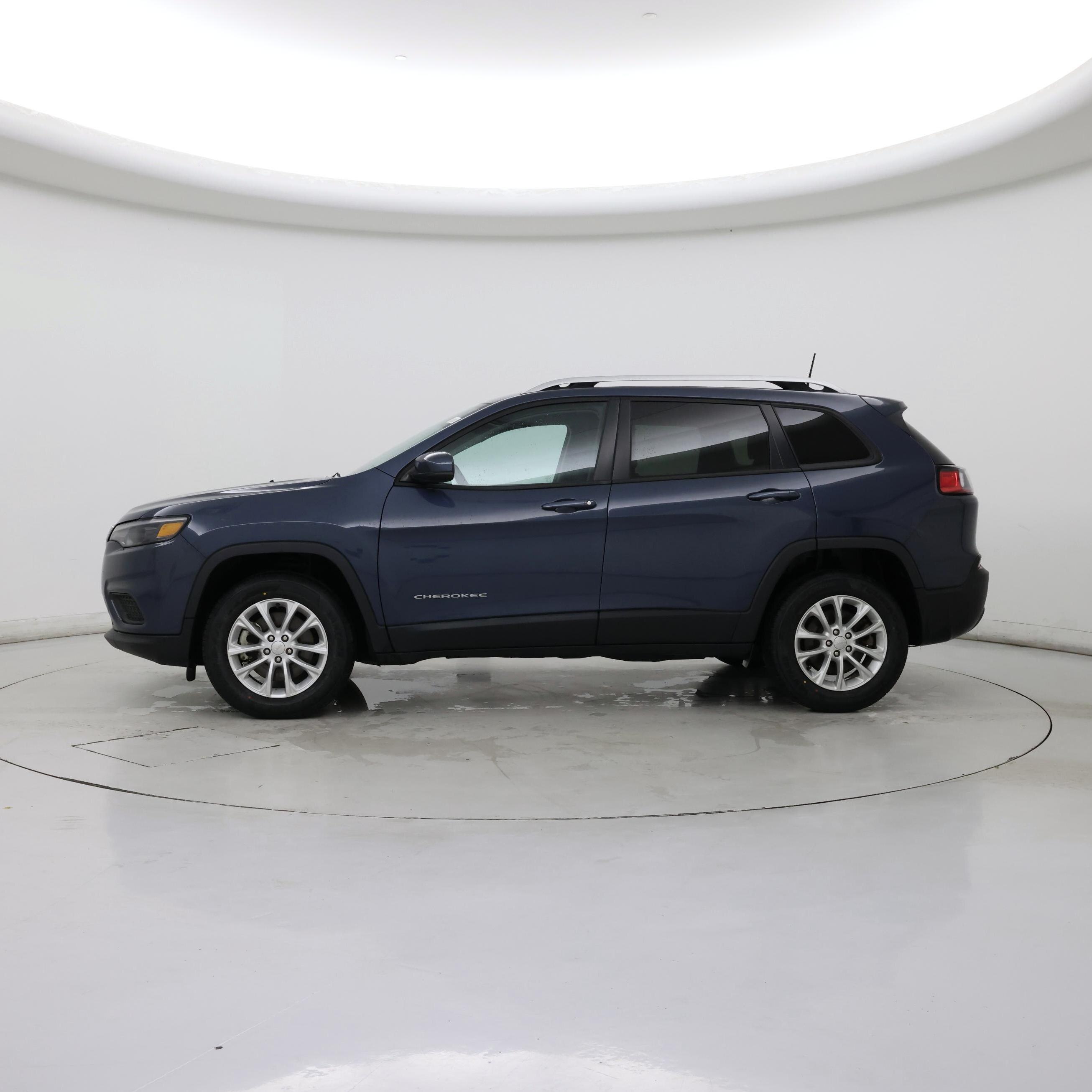 Thumbnail: 2021 Jeep Cherokee - 3