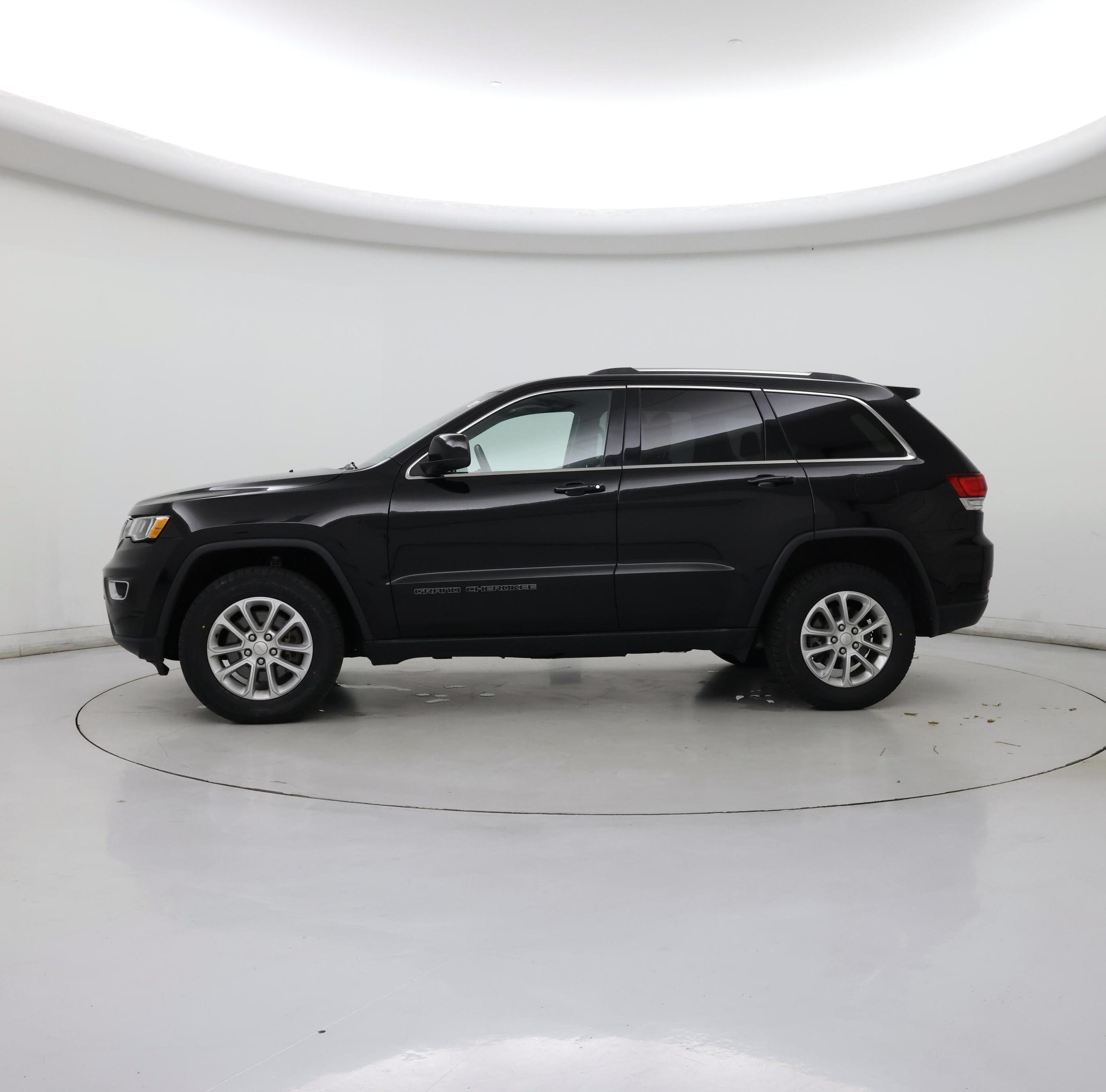 Thumbnail: 2021 Jeep Grand Cherokee - 3
