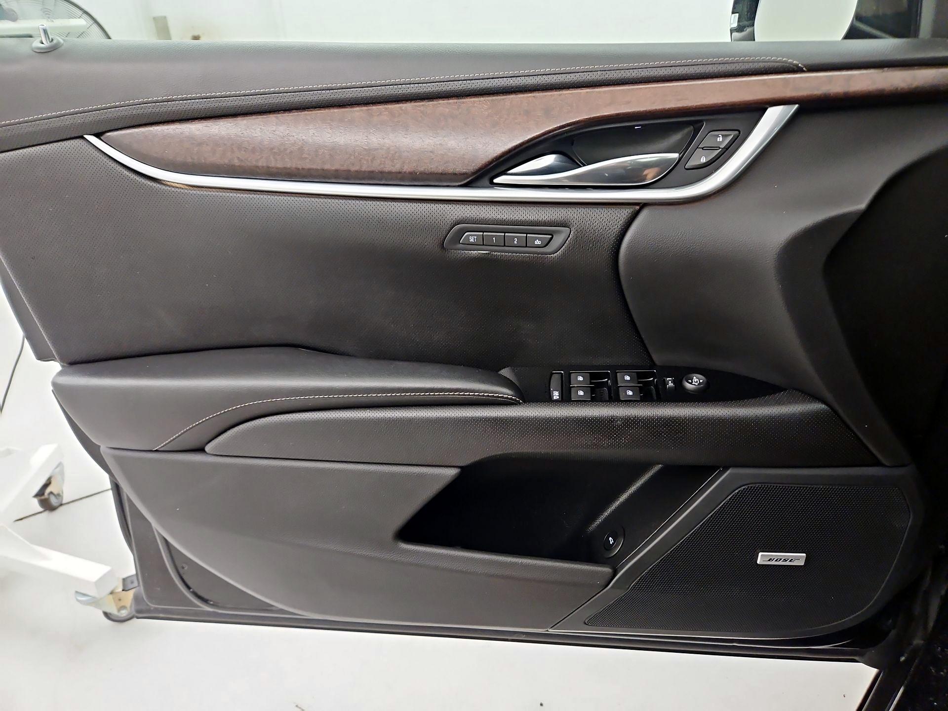 Thumbnail: 2019 Cadillac XTS - 12