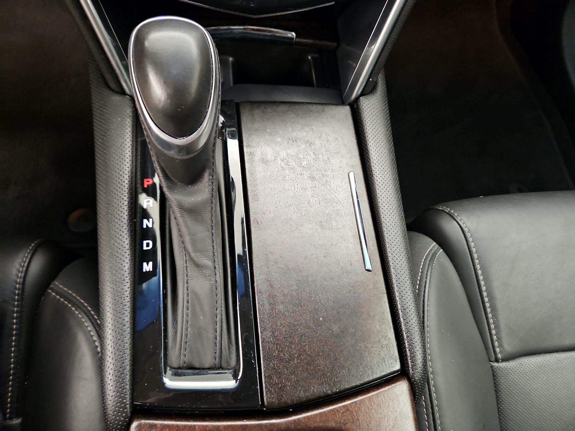 Thumbnail: 2019 Cadillac XTS - 18