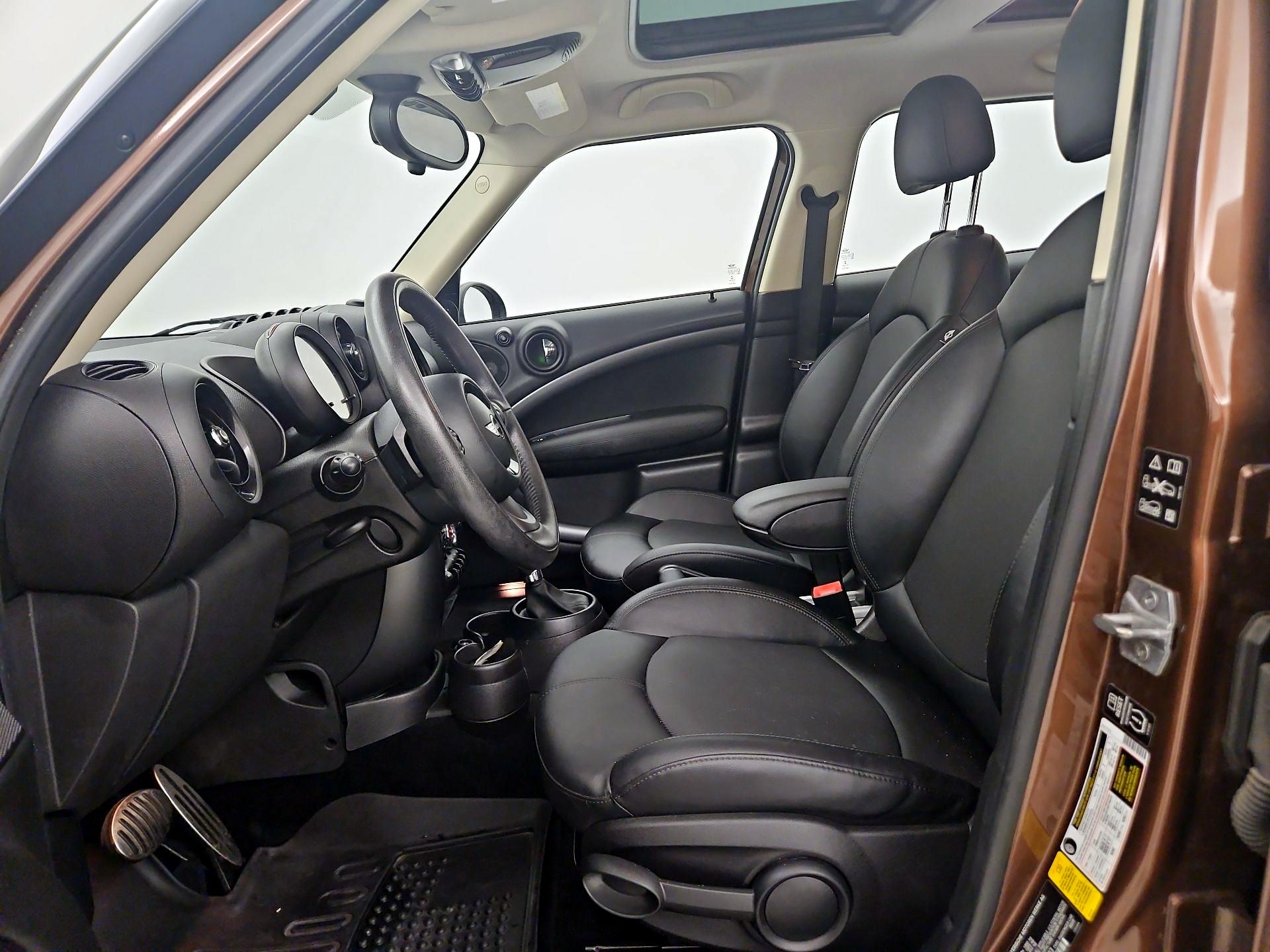 Thumbnail: 2015 MINI Cooper Countryman - 11