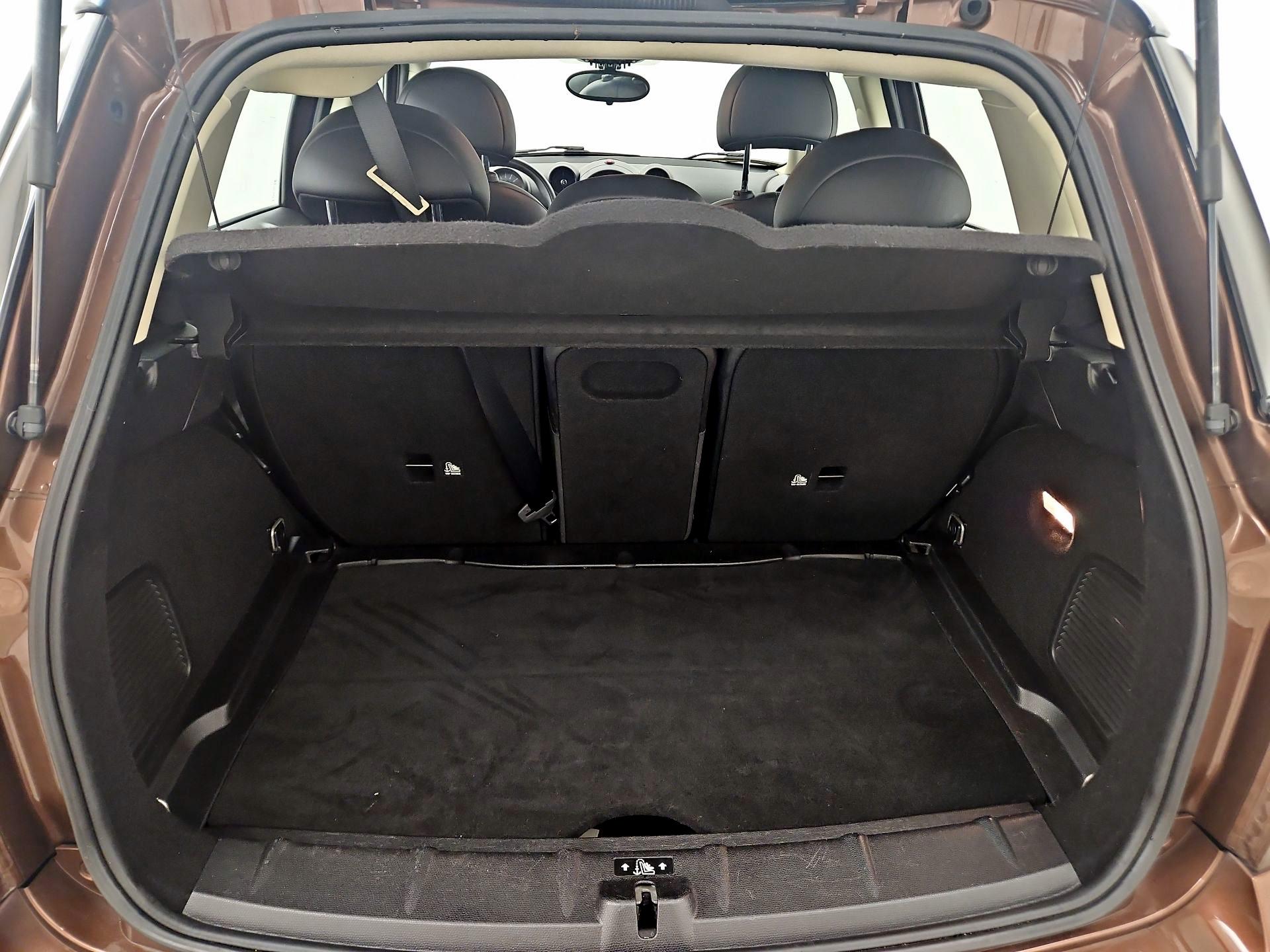 Thumbnail: 2015 MINI Cooper Countryman - 19