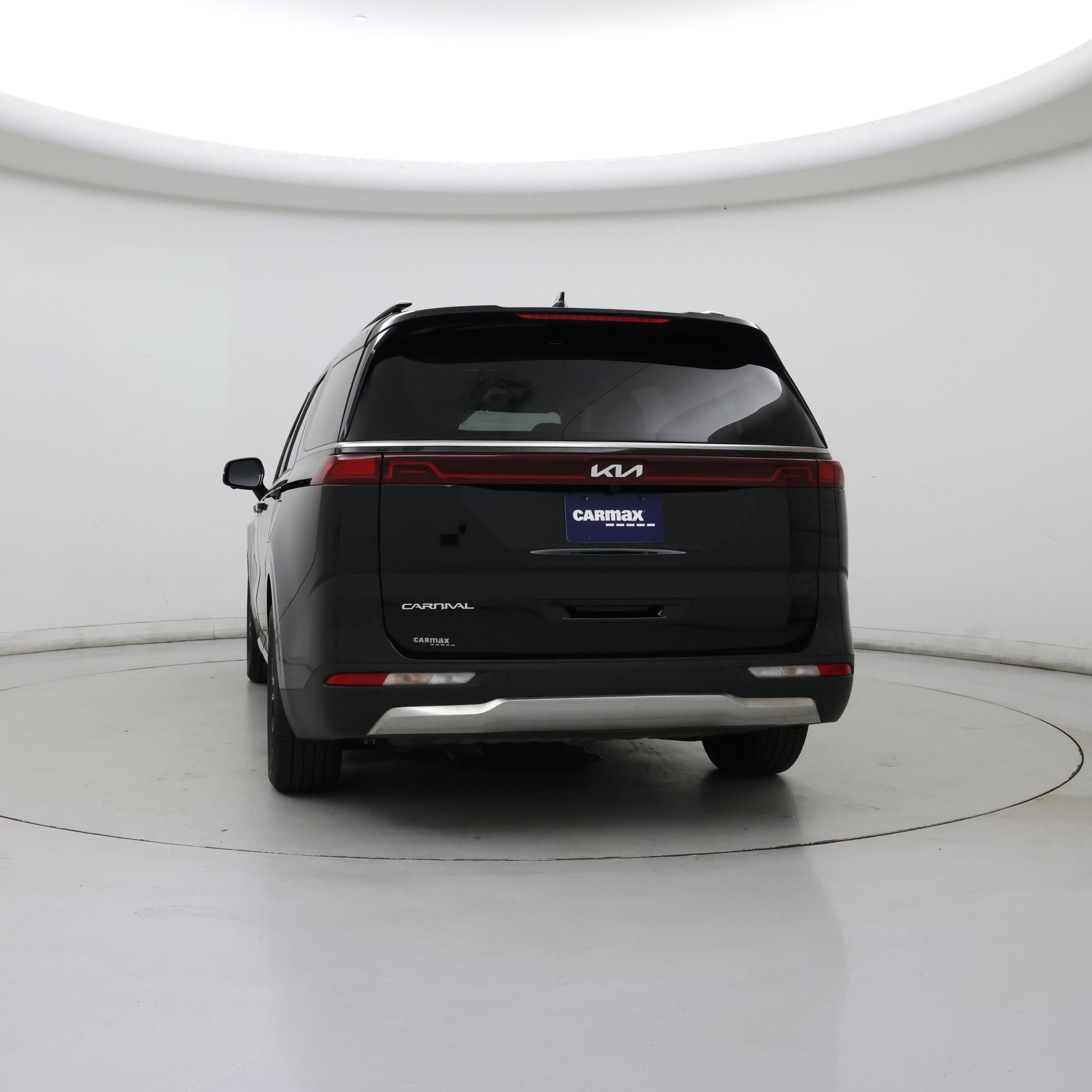 Thumbnail: 2023 Kia Carnival - 6