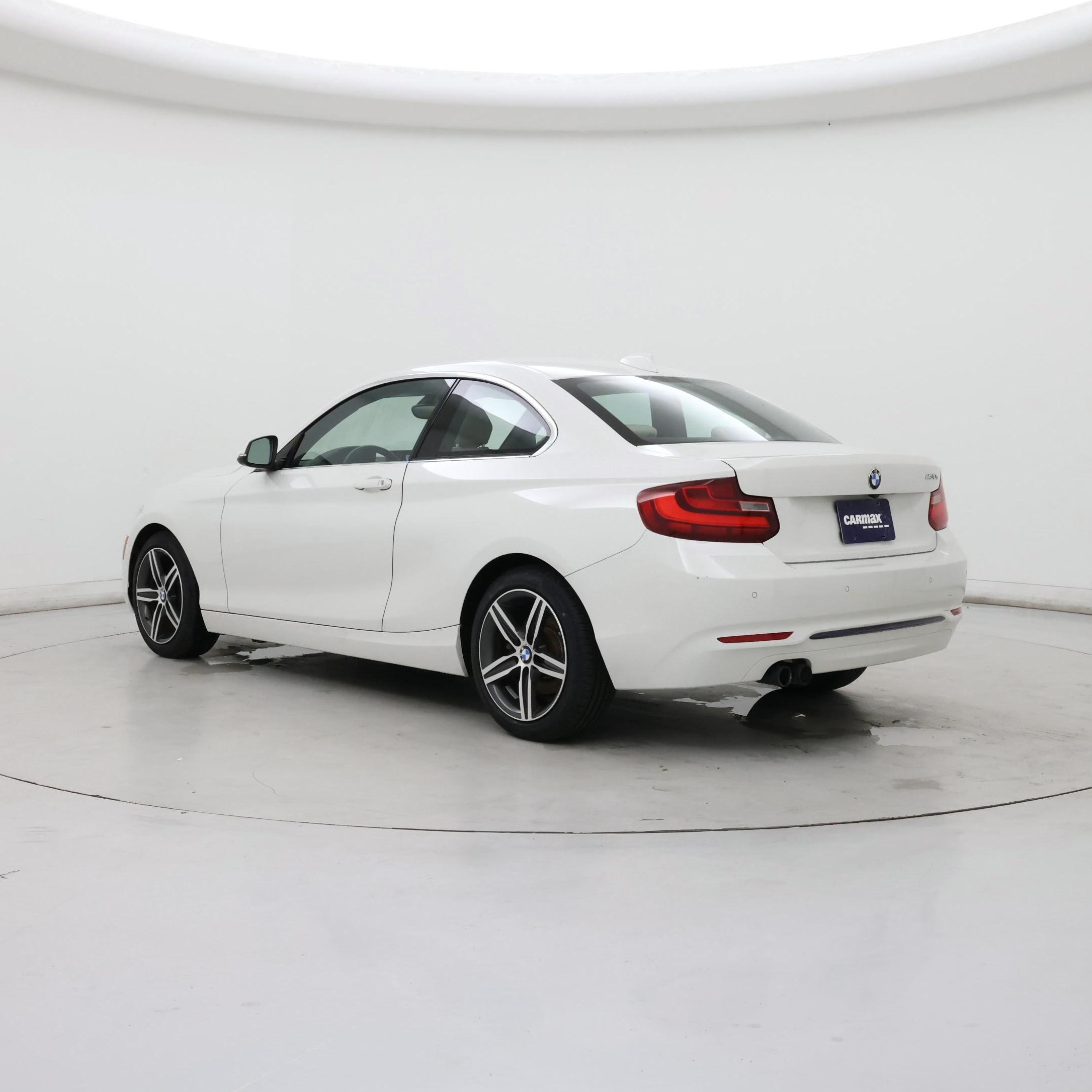 Thumbnail: 2017 BMW 2 Series - 2