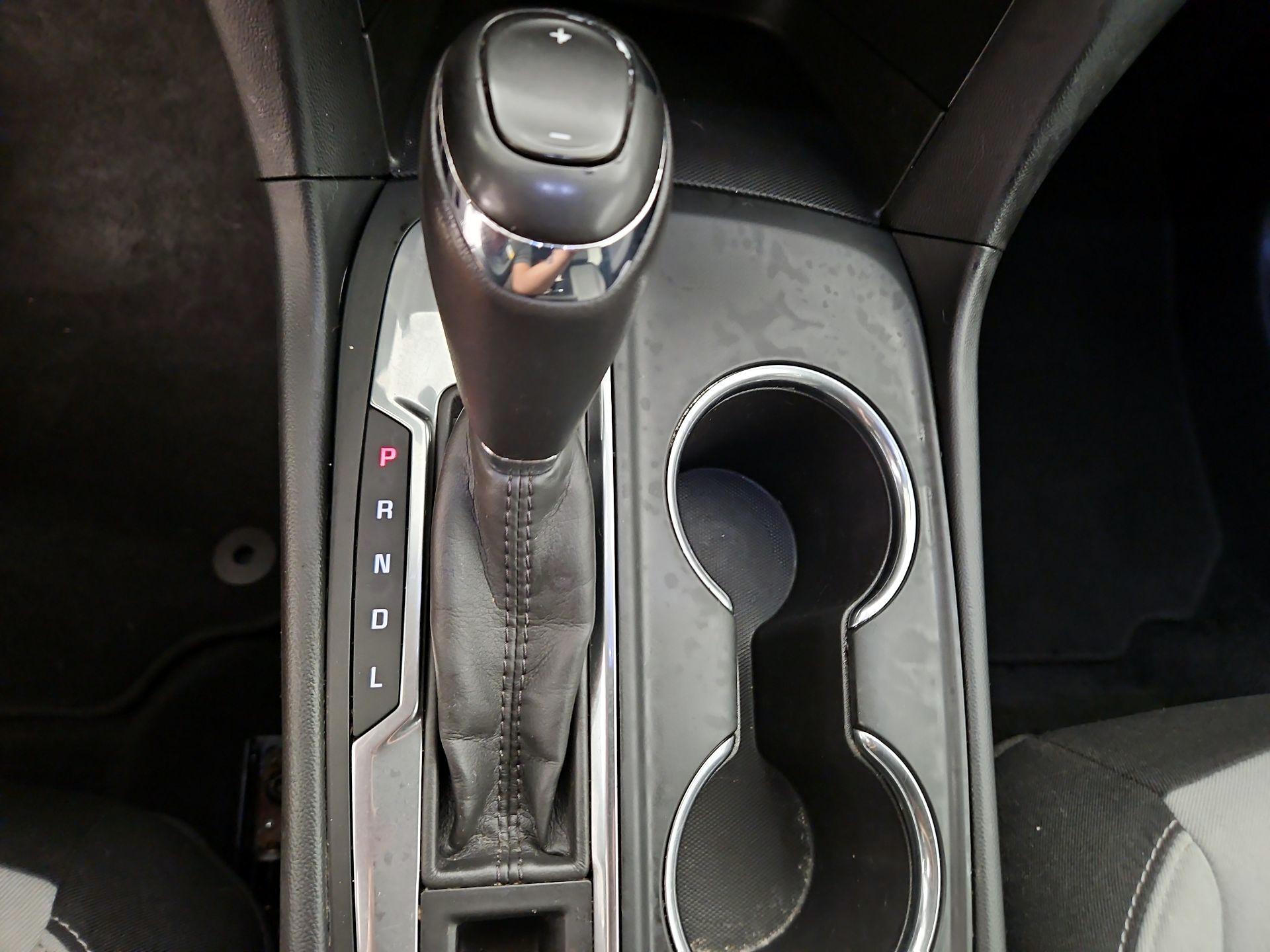 Thumbnail: 2019 Chevrolet Equinox - 17