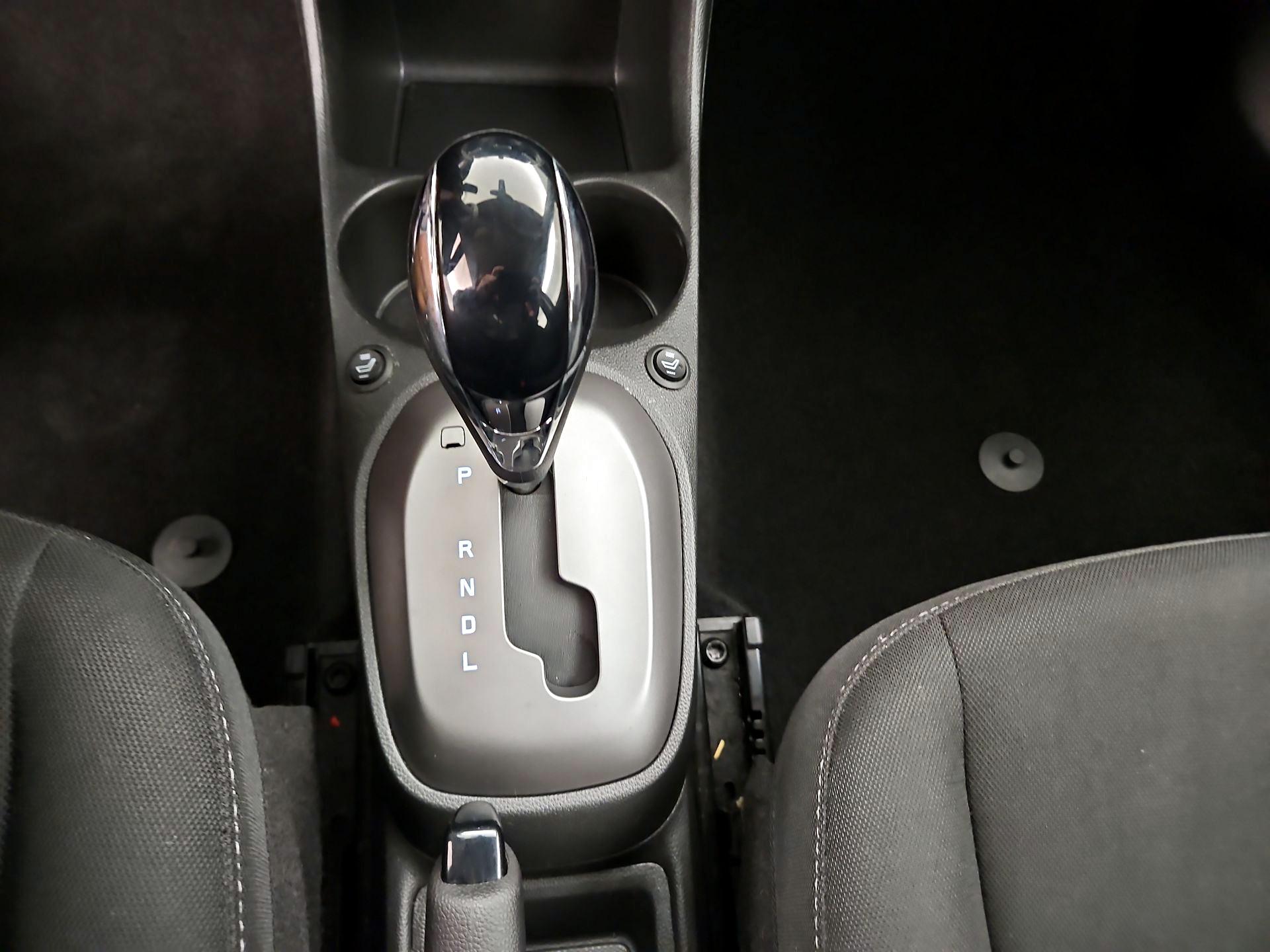 Thumbnail: 2022 Chevrolet Spark - 17