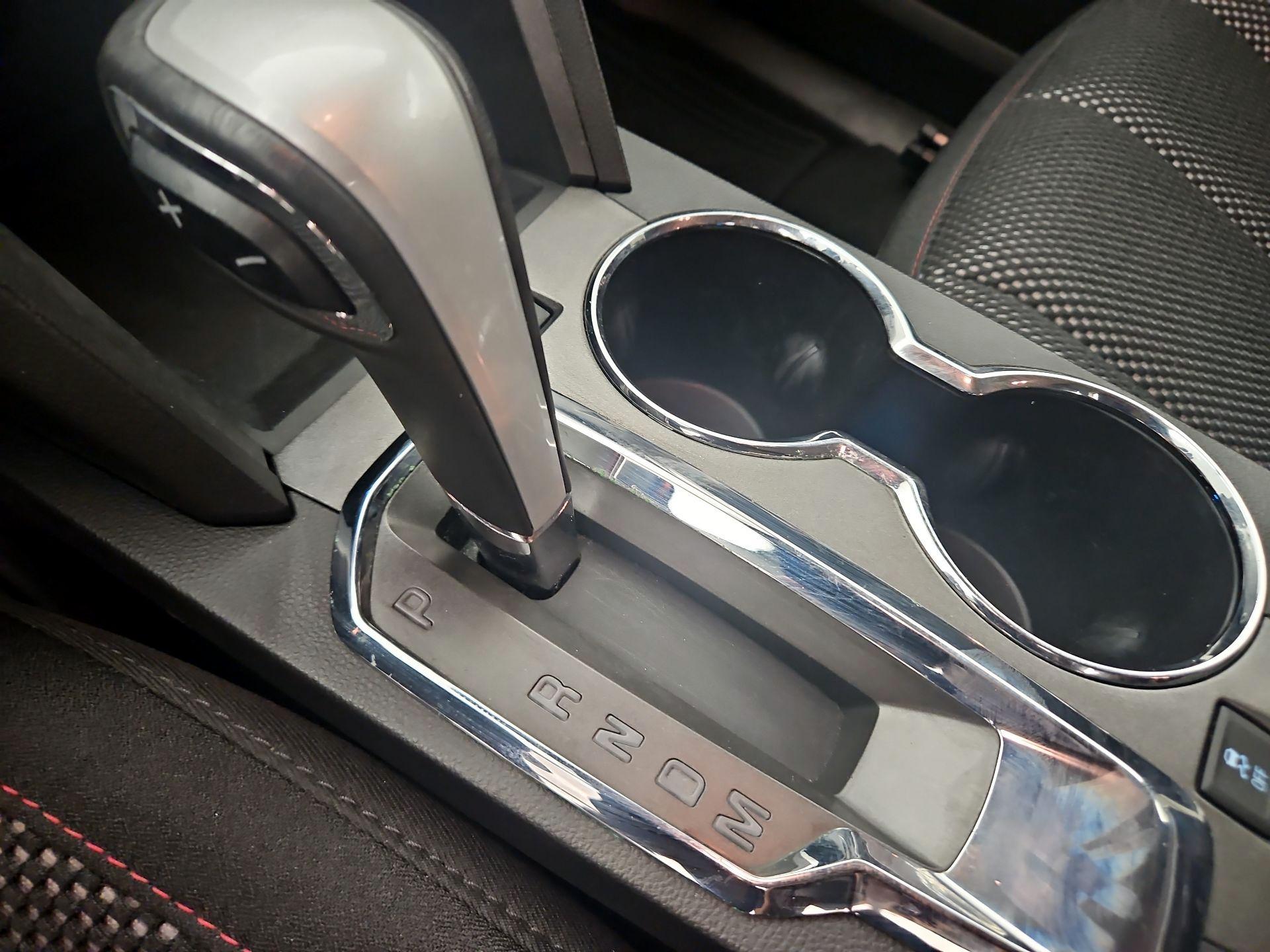 Thumbnail: 2014 Chevrolet Equinox - 17