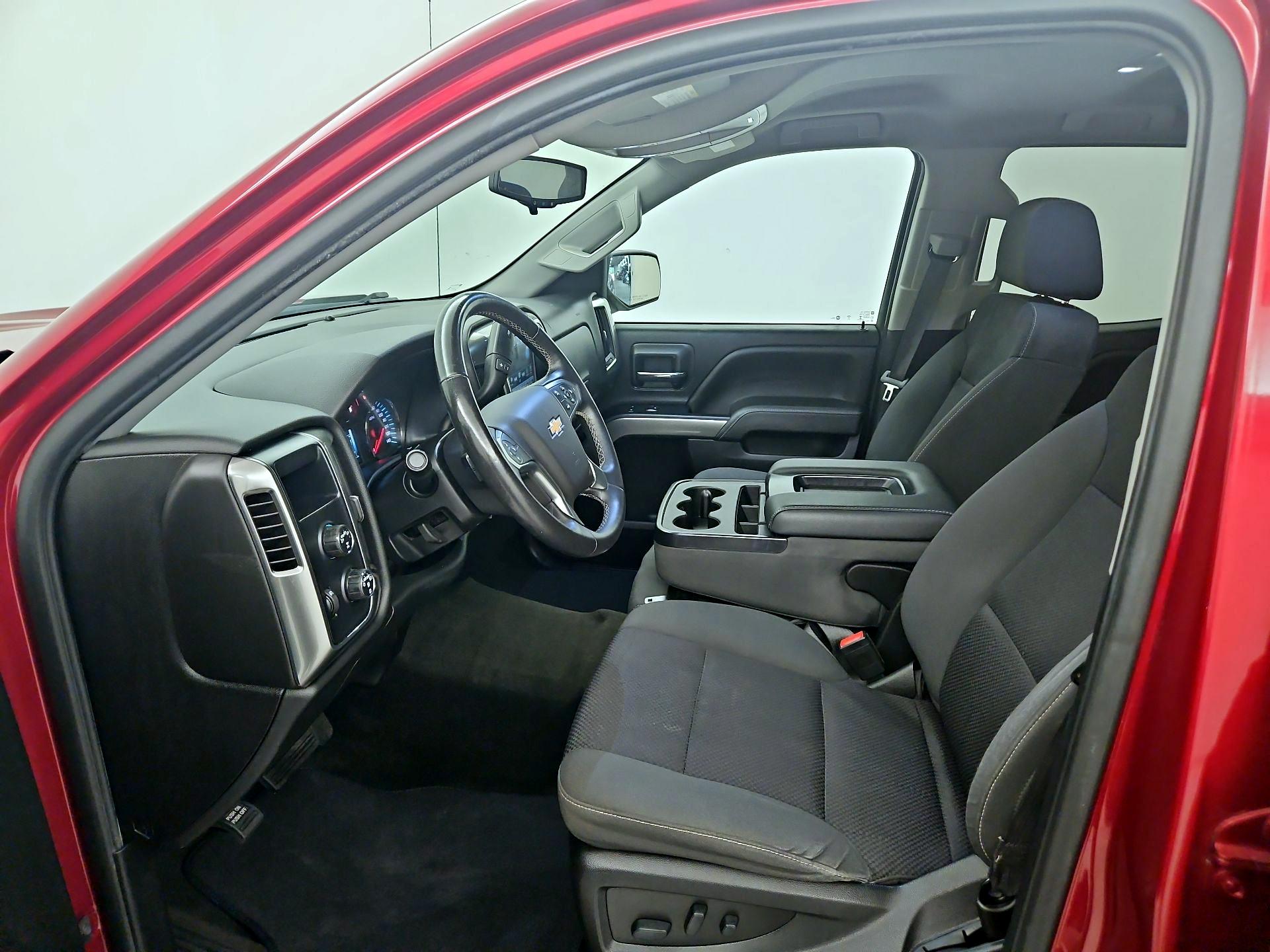 Thumbnail: 2018 Chevrolet Silverado 1500 - 11