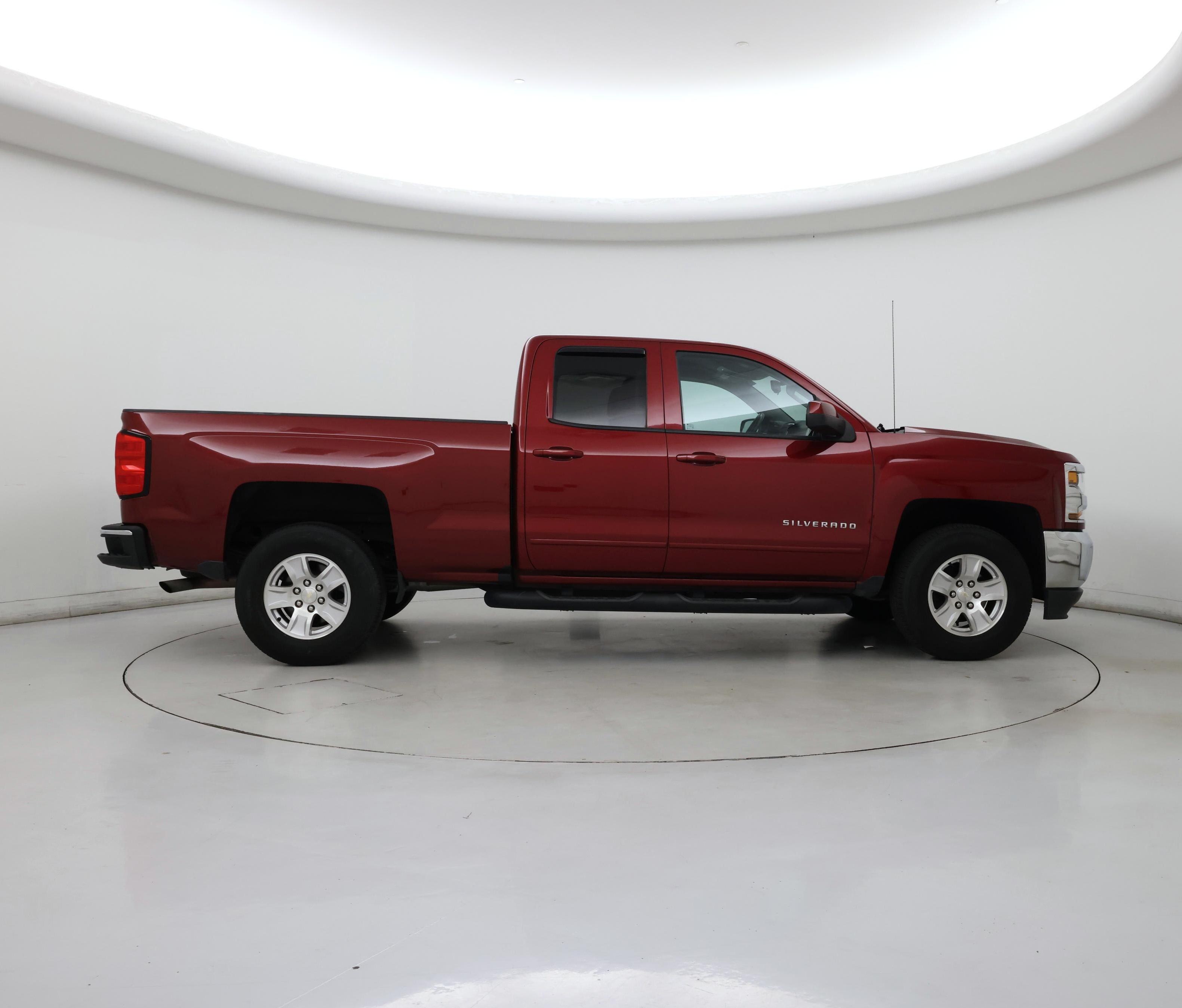 Thumbnail: 2018 Chevrolet Silverado 1500 - 7