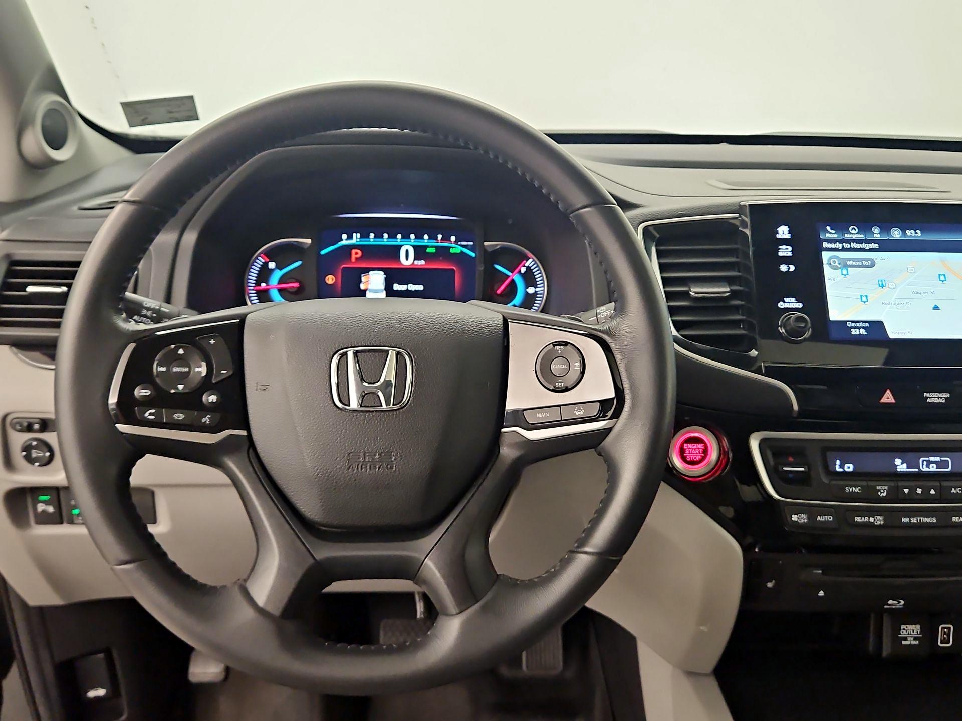 Thumbnail: 2019 Honda Pilot - 10
