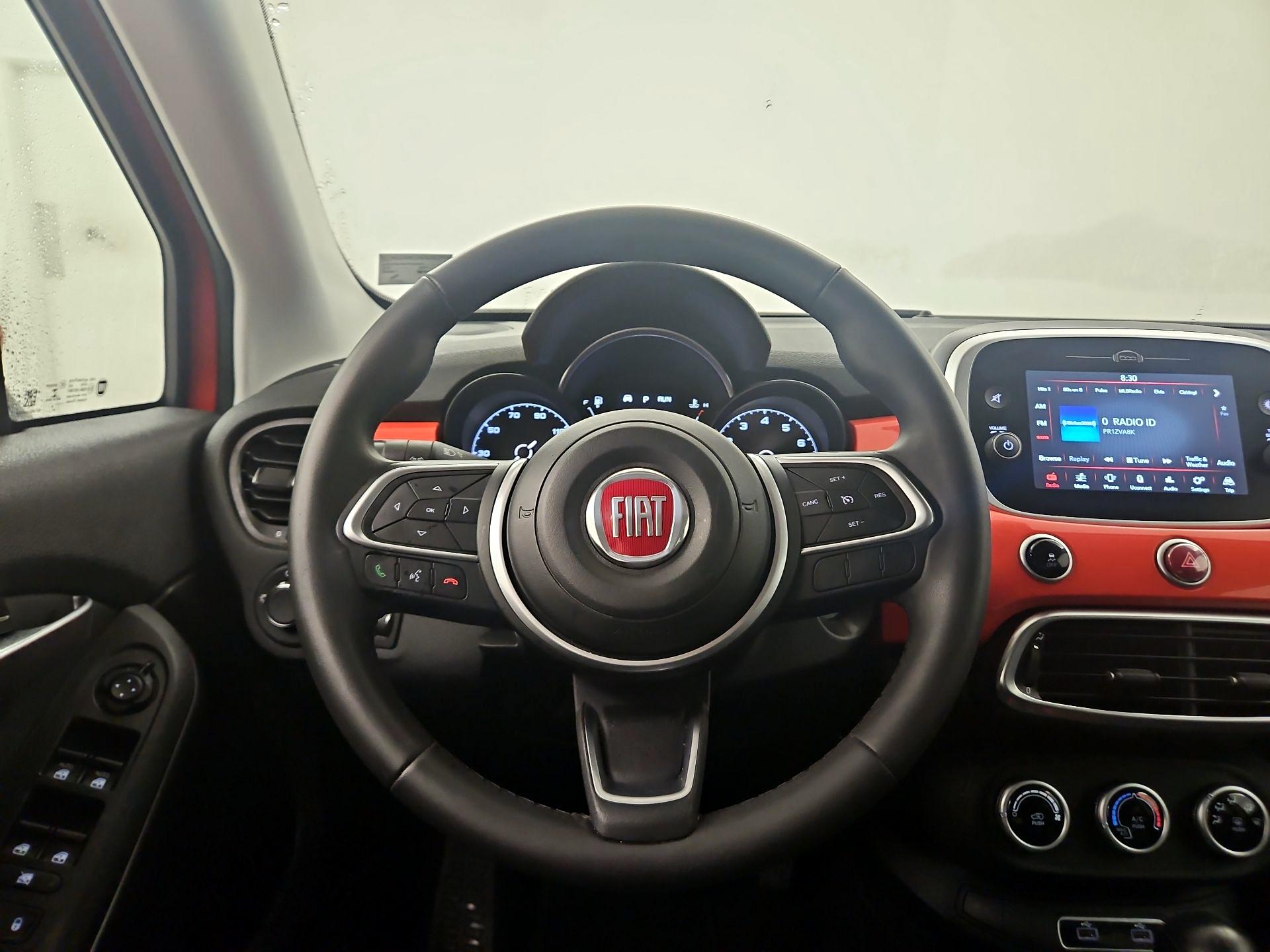 Thumbnail: 2020 Fiat 500X - 10