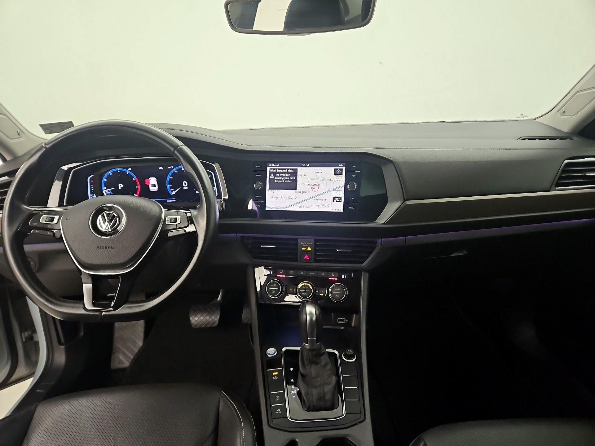 Thumbnail: 2019 Volkswagen Jetta - 9