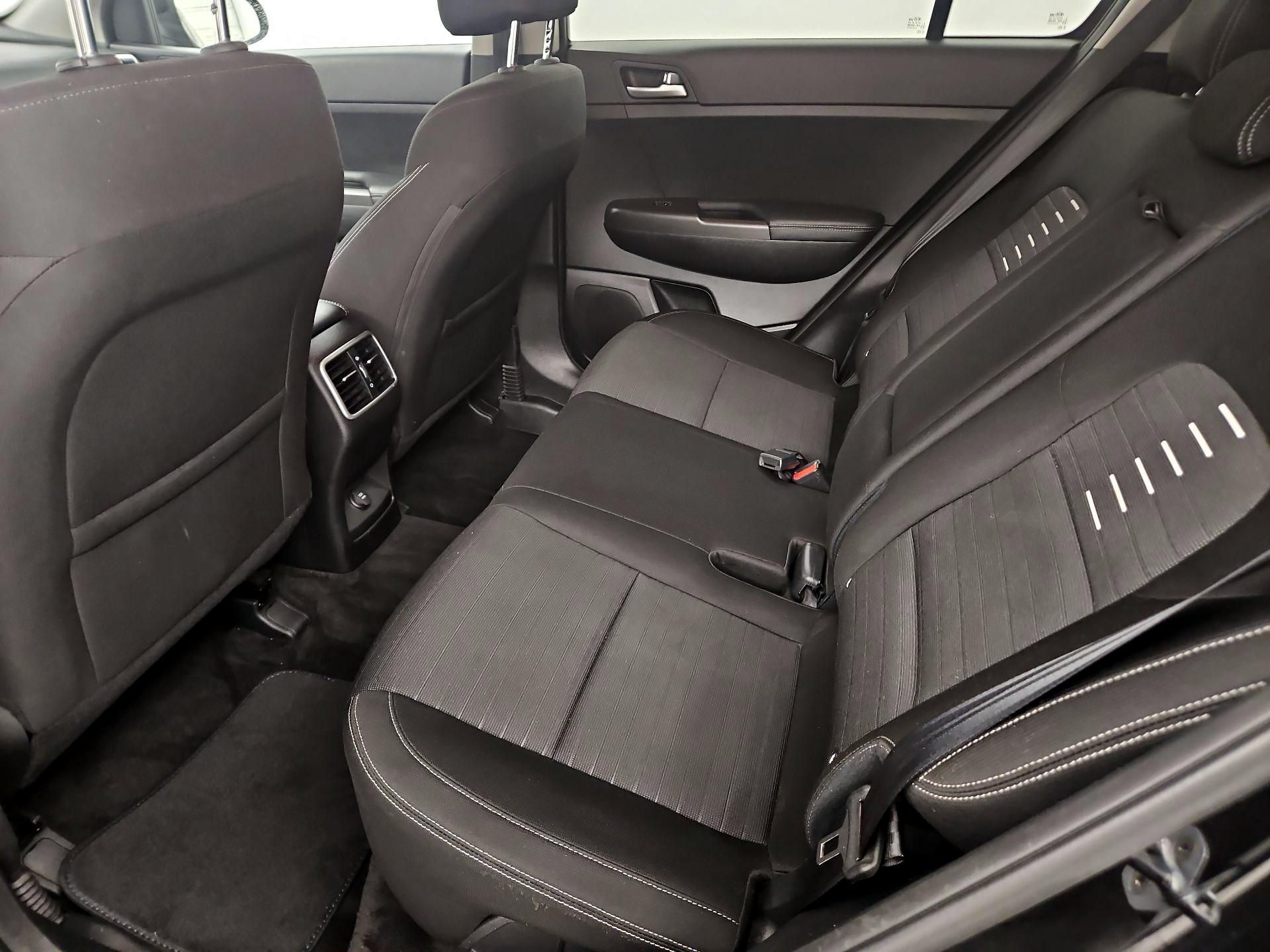 Thumbnail: 2018 Kia Sportage - 19