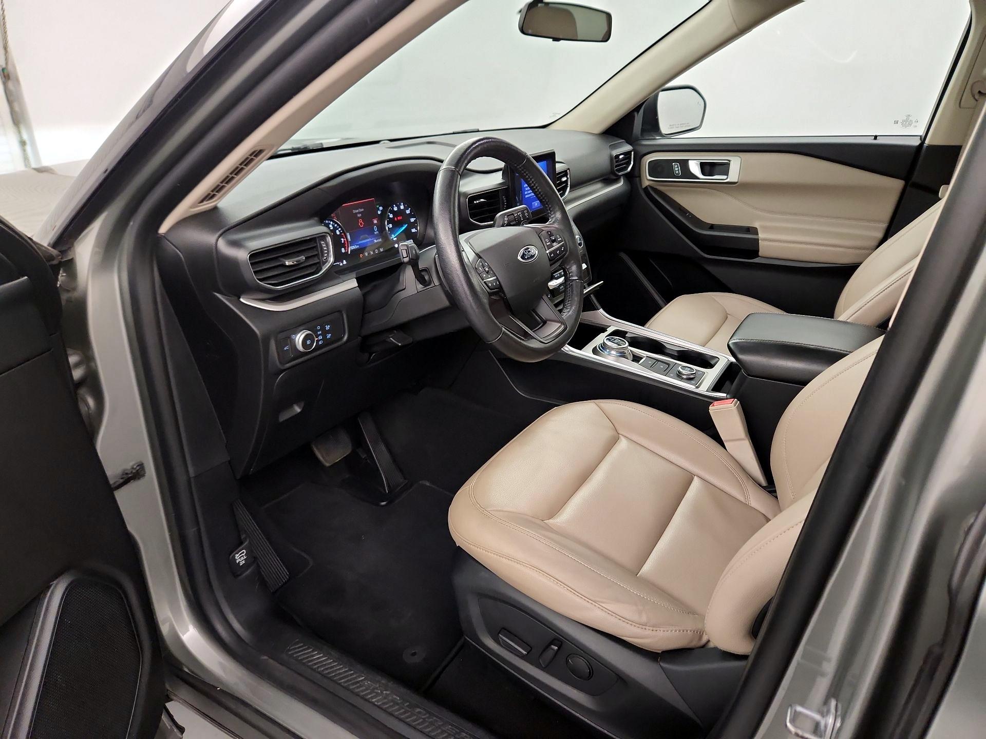 Thumbnail: 2020 Ford Explorer - 11