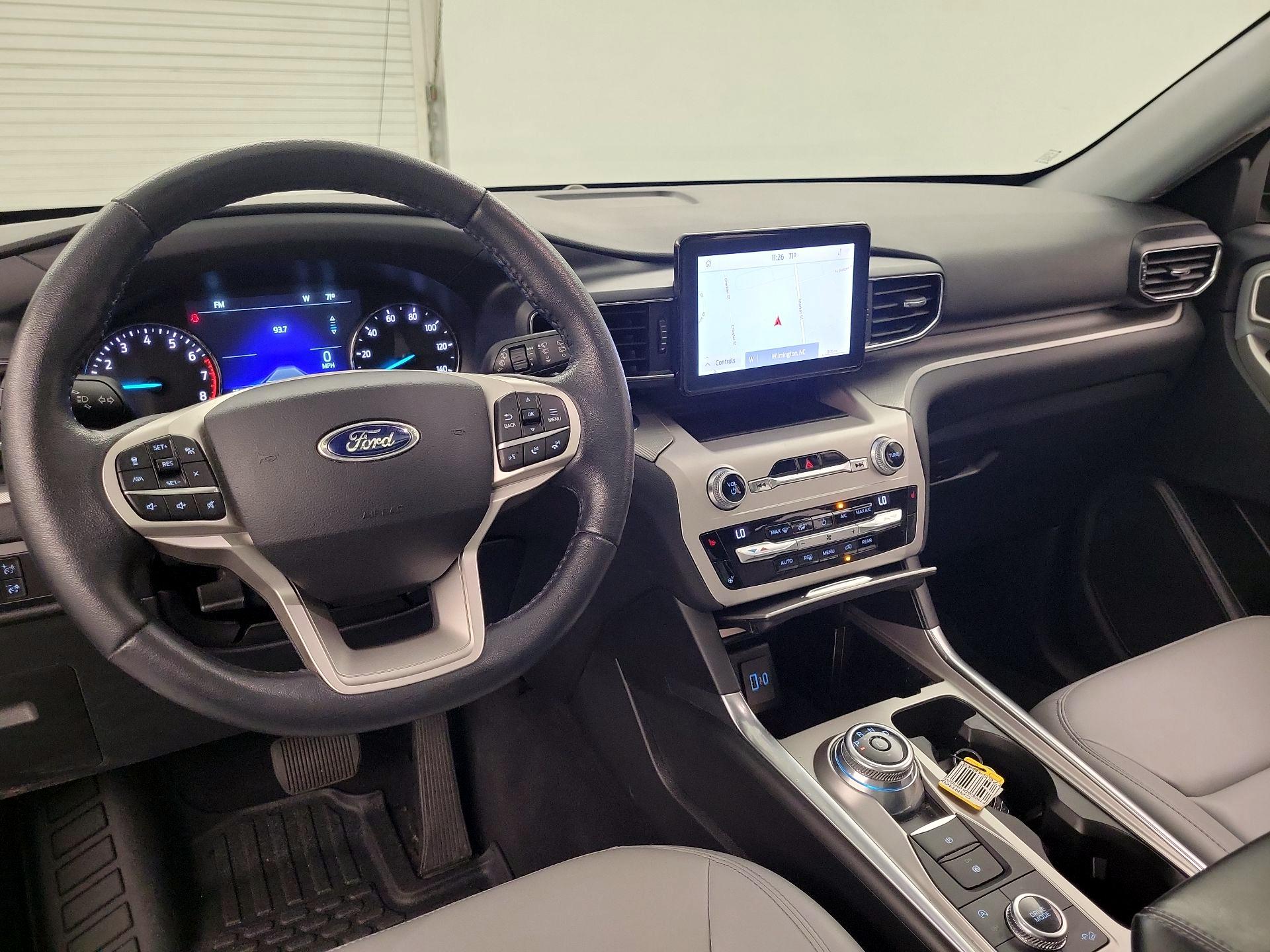 Thumbnail: 2021 Ford Explorer - 9
