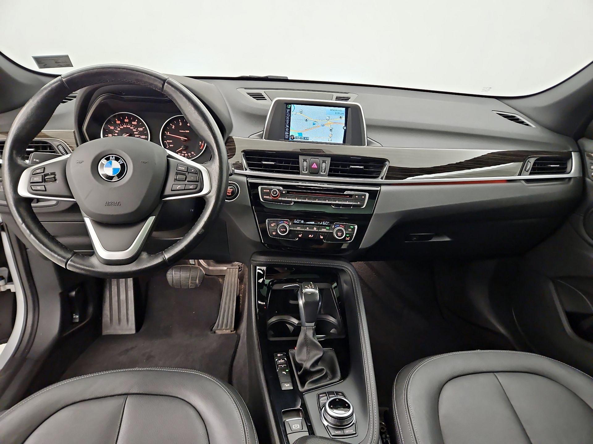 Thumbnail: 2016 BMW X1 - 9