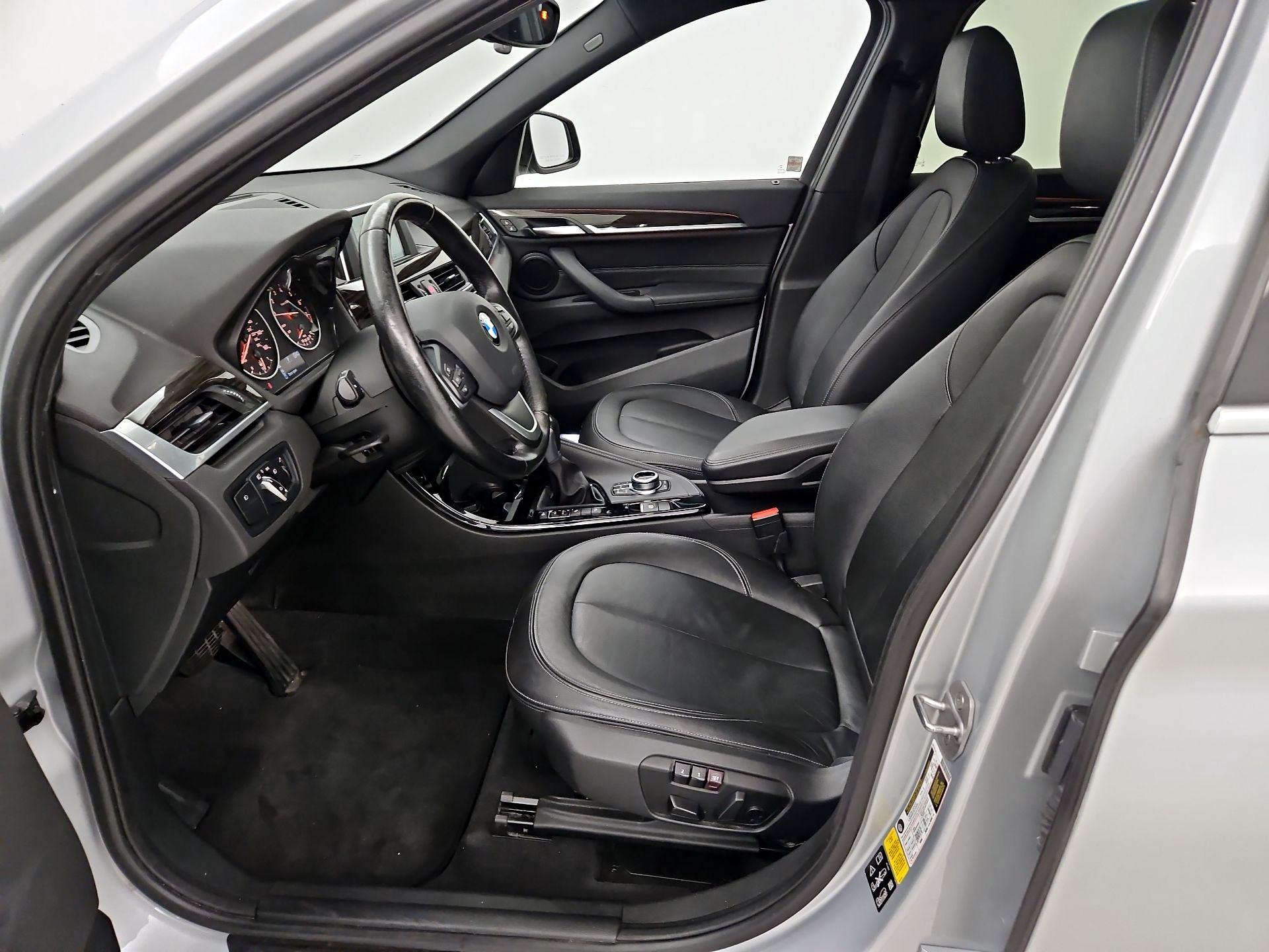 Thumbnail: 2016 BMW X1 - 11