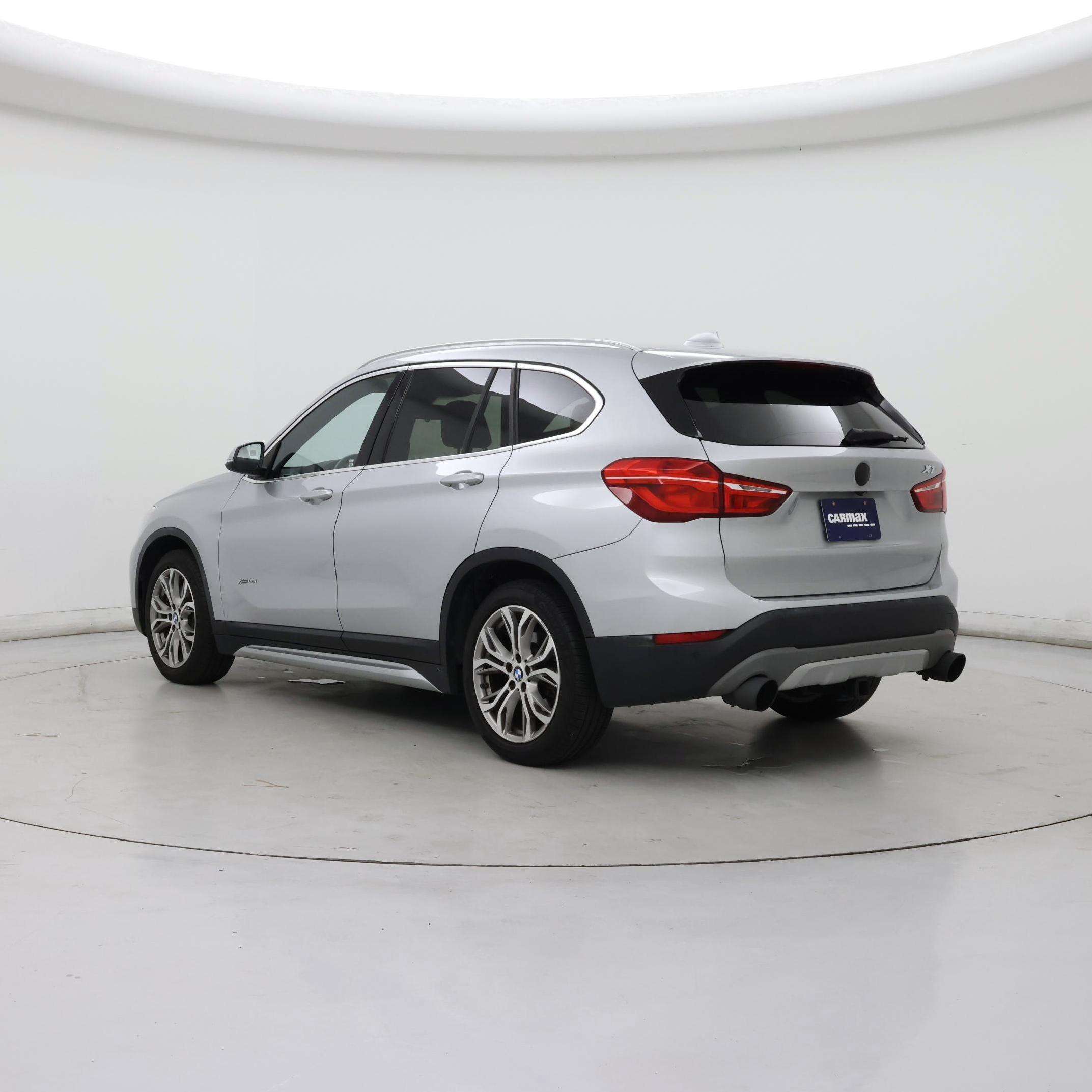 Thumbnail: 2016 BMW X1 - 2