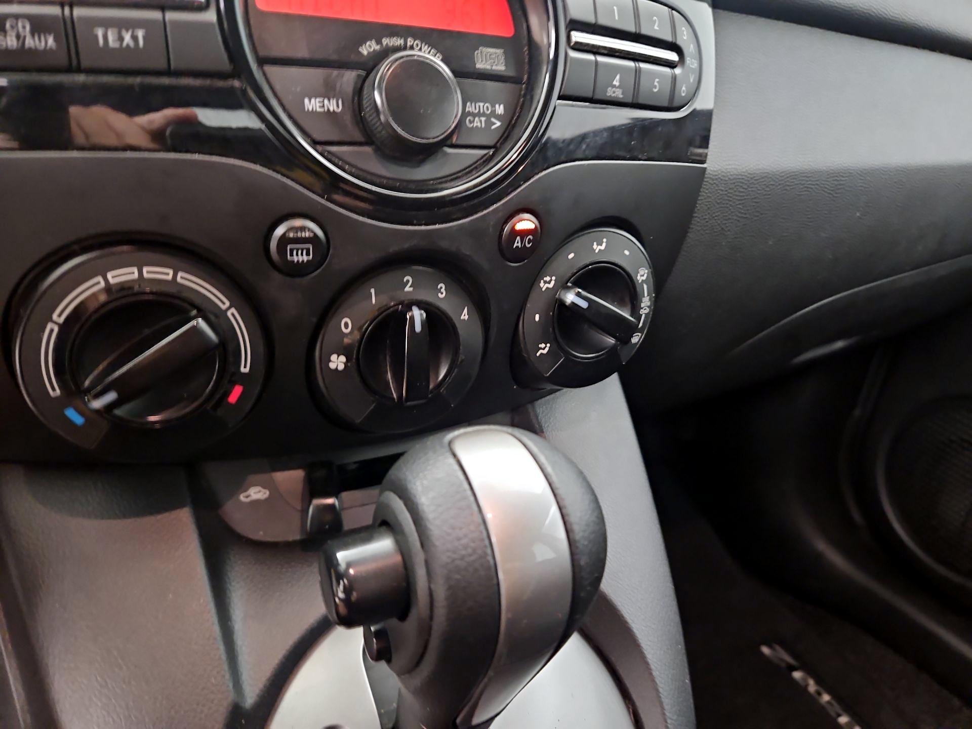 Thumbnail: 2014 Mazda Mazda2 - 15