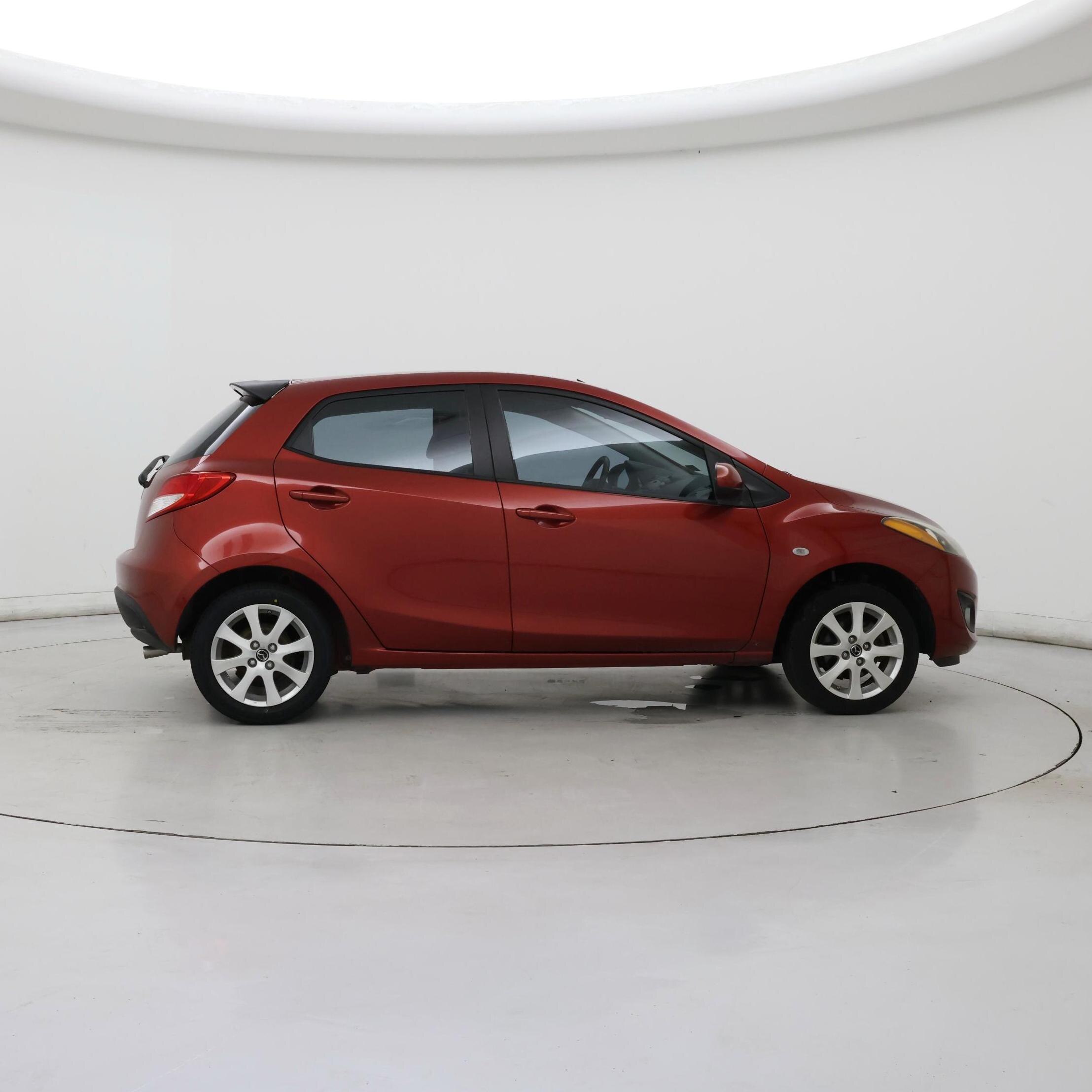 Thumbnail: 2014 Mazda Mazda2 - 7