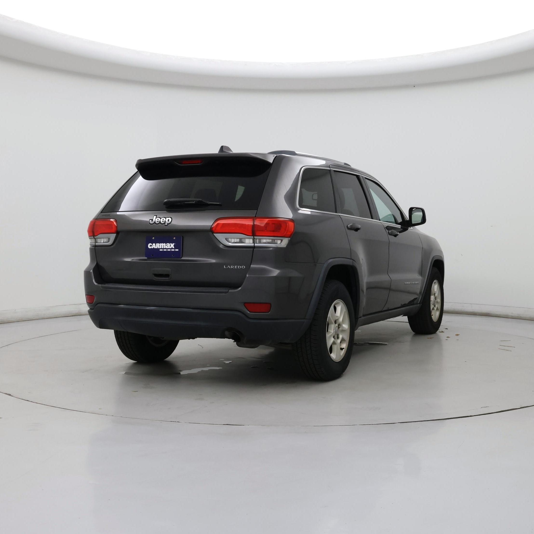 Thumbnail: 2016 Jeep Grand Cherokee - 8