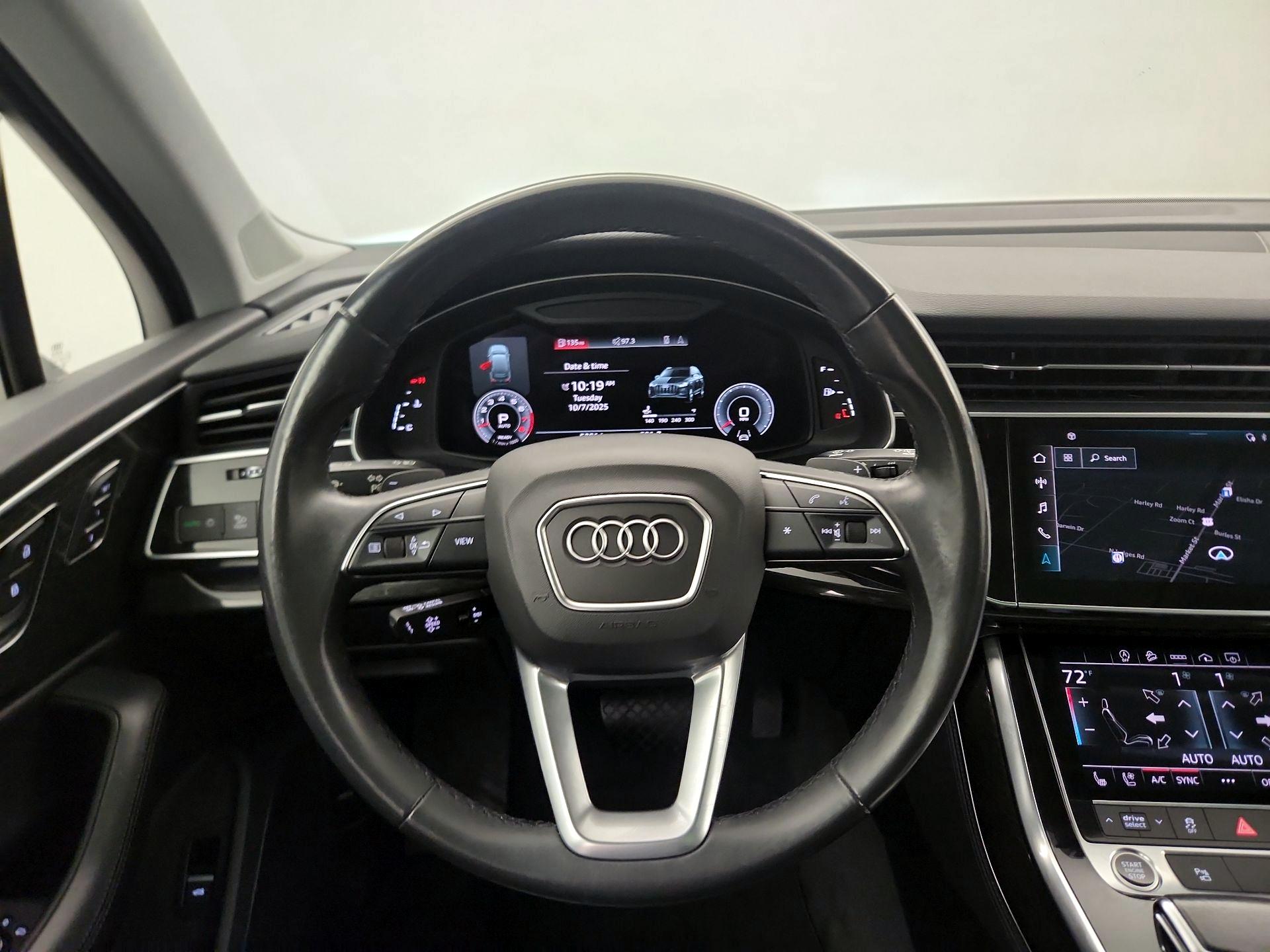 Thumbnail: 2021 Audi Q7 - 10