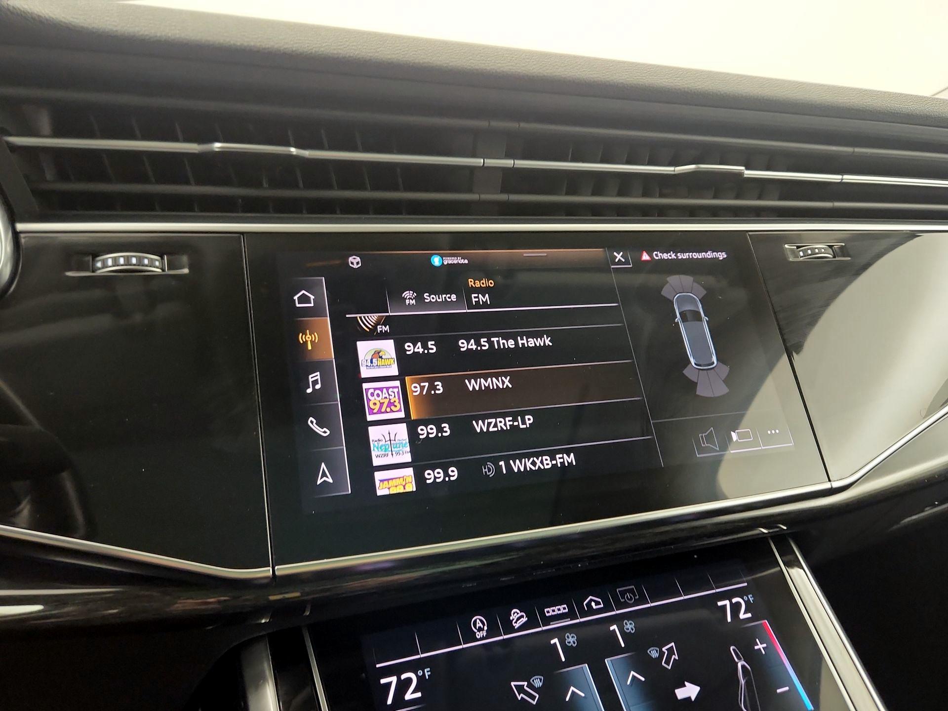 Thumbnail: 2021 Audi Q7 - 16