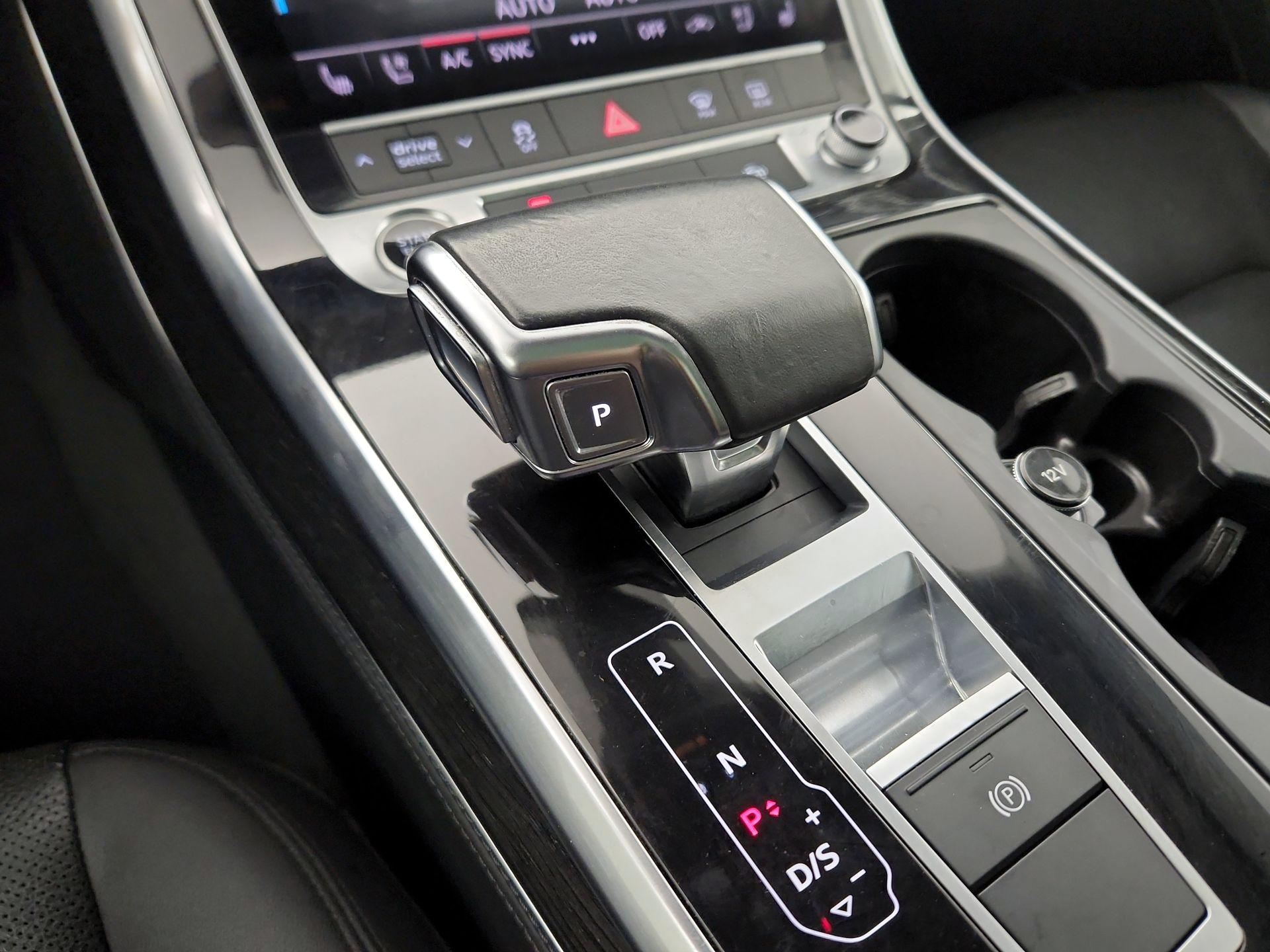 Thumbnail: 2021 Audi Q7 - 18