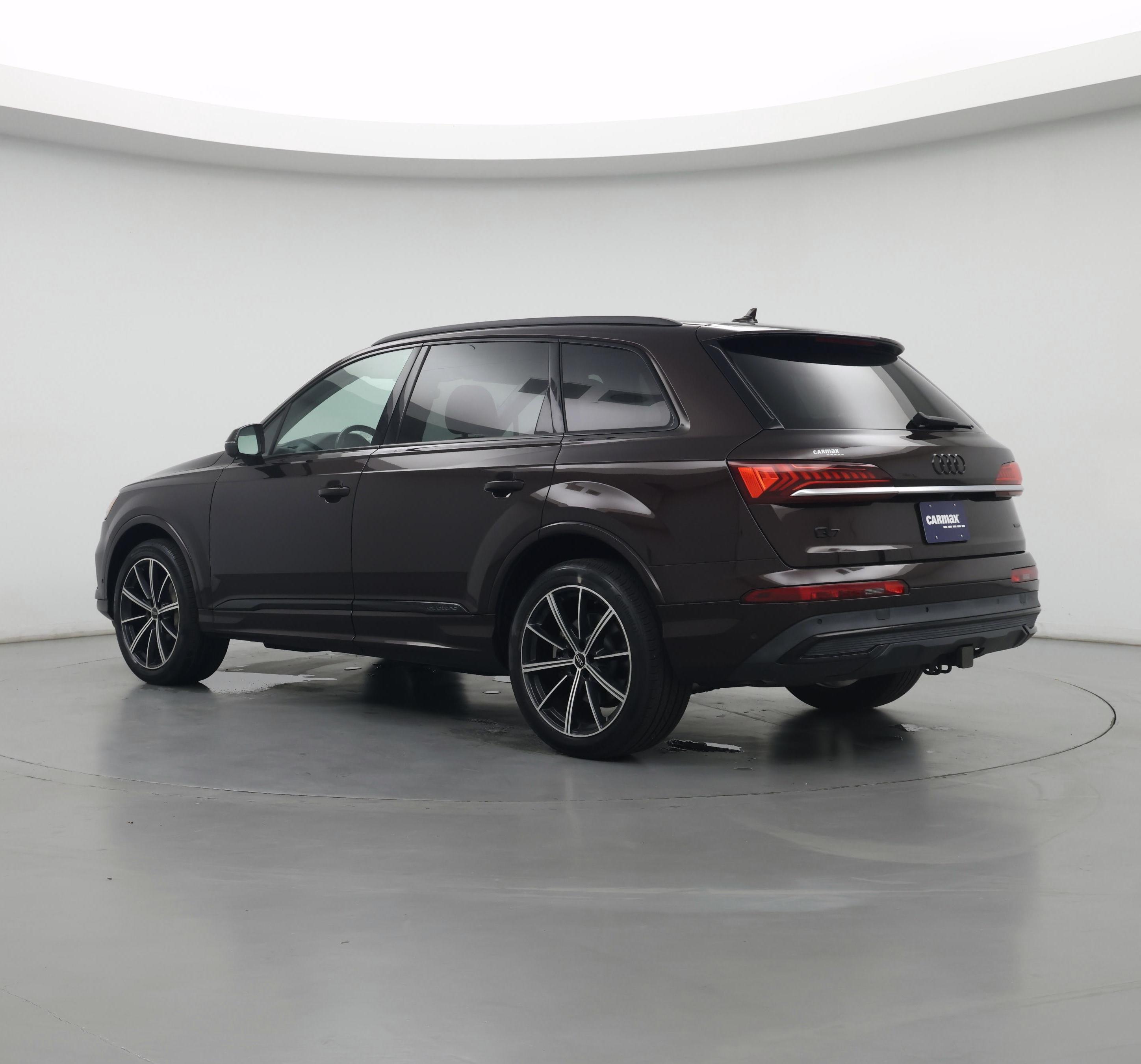 Thumbnail: 2021 Audi Q7 - 4