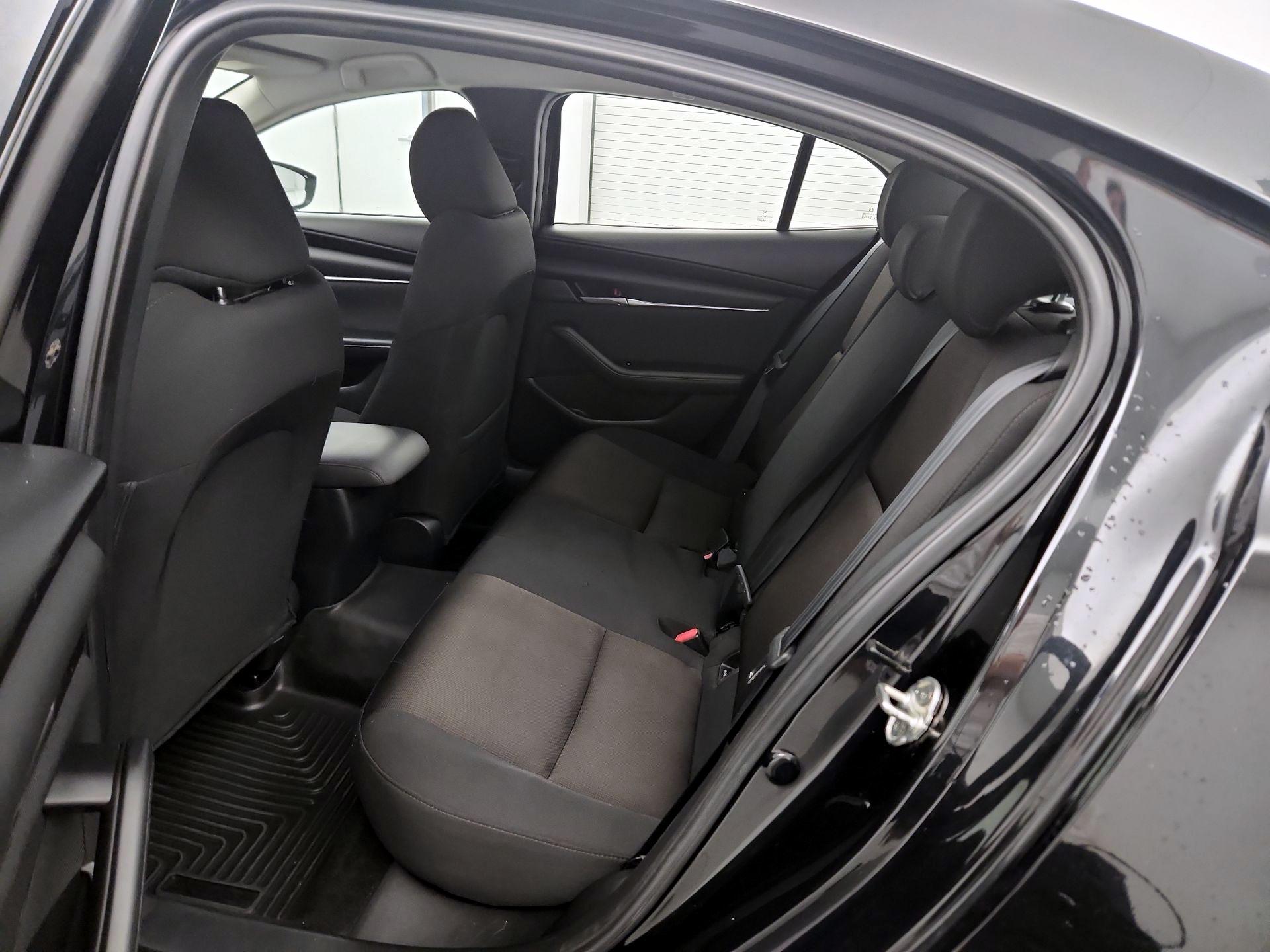 Thumbnail: 2021 Mazda Mazda3 - 19