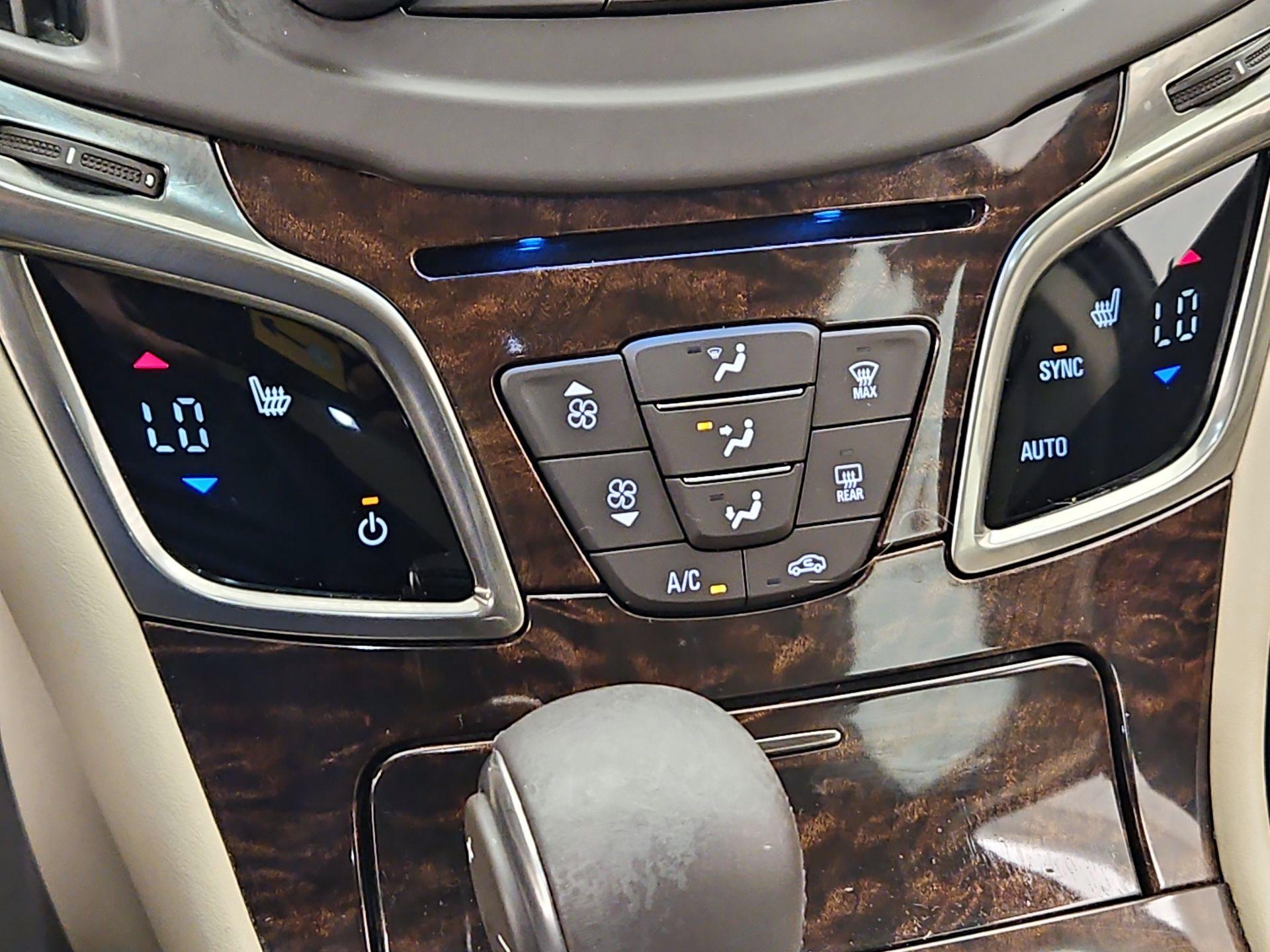 Thumbnail: 2016 Buick LaCrosse - 17
