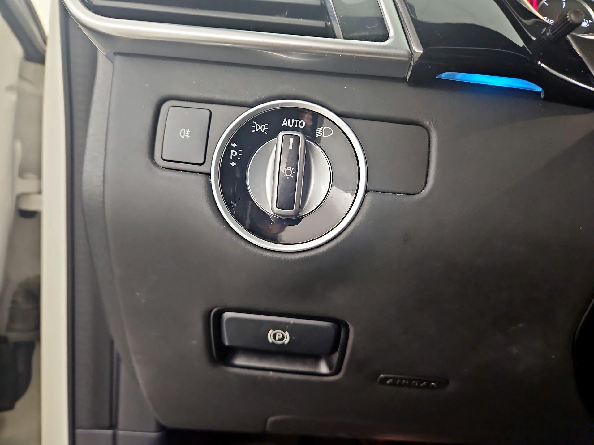 Thumbnail: 2016 Mercedes-Benz GL-Class - 13