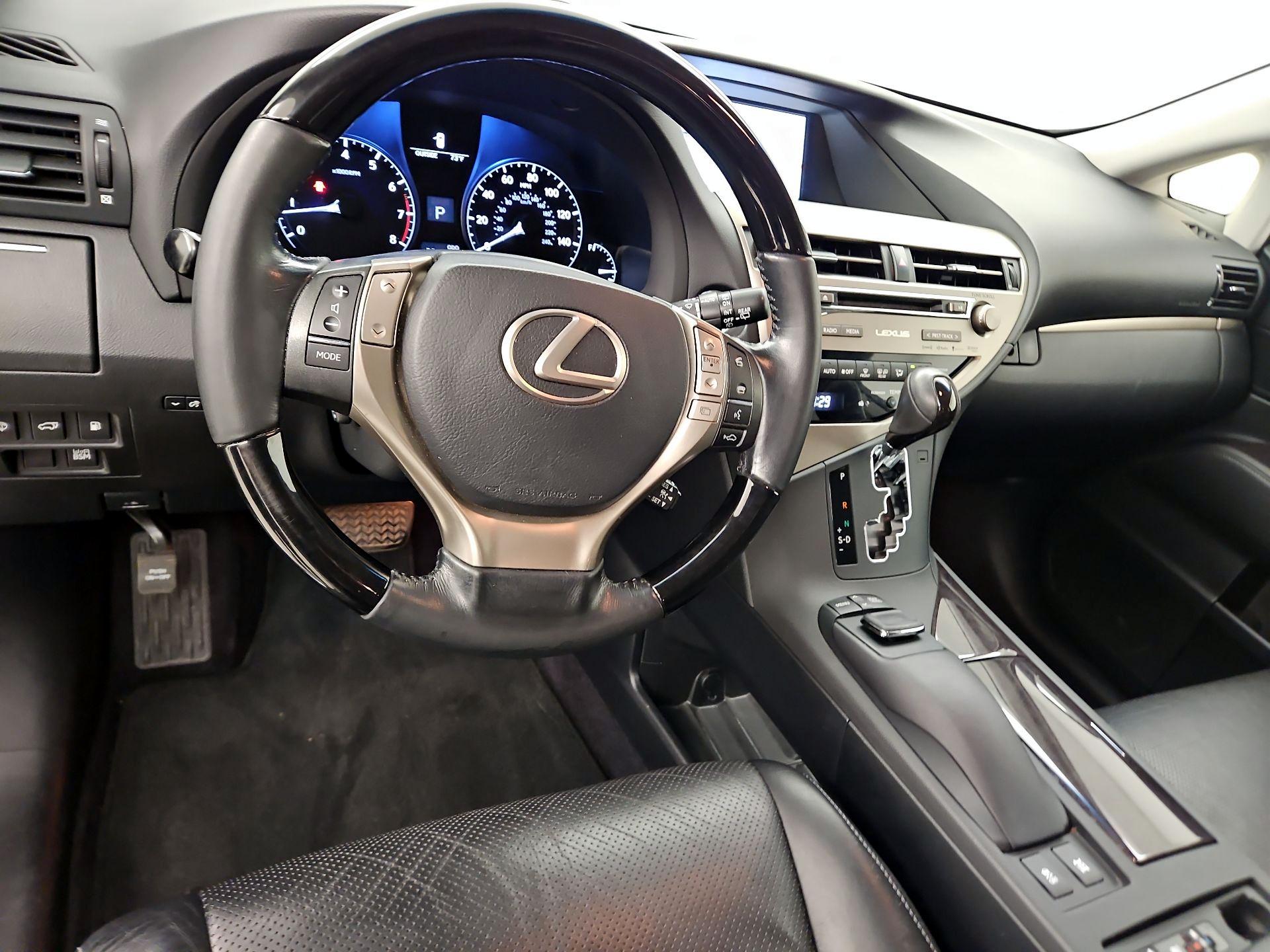 Thumbnail: 2015 Lexus RX - 9