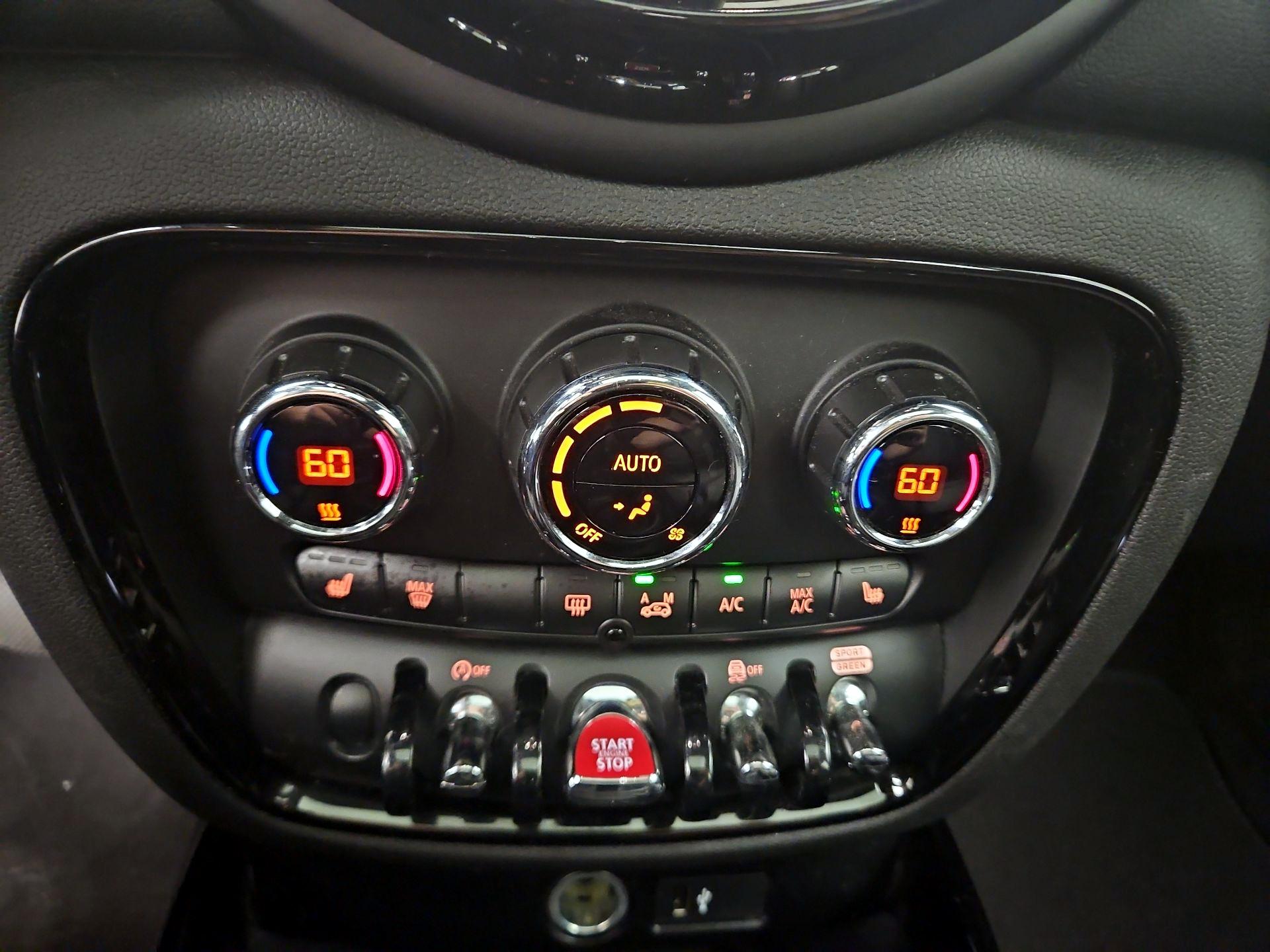 Thumbnail: 2020 MINI Cooper Clubman - 16