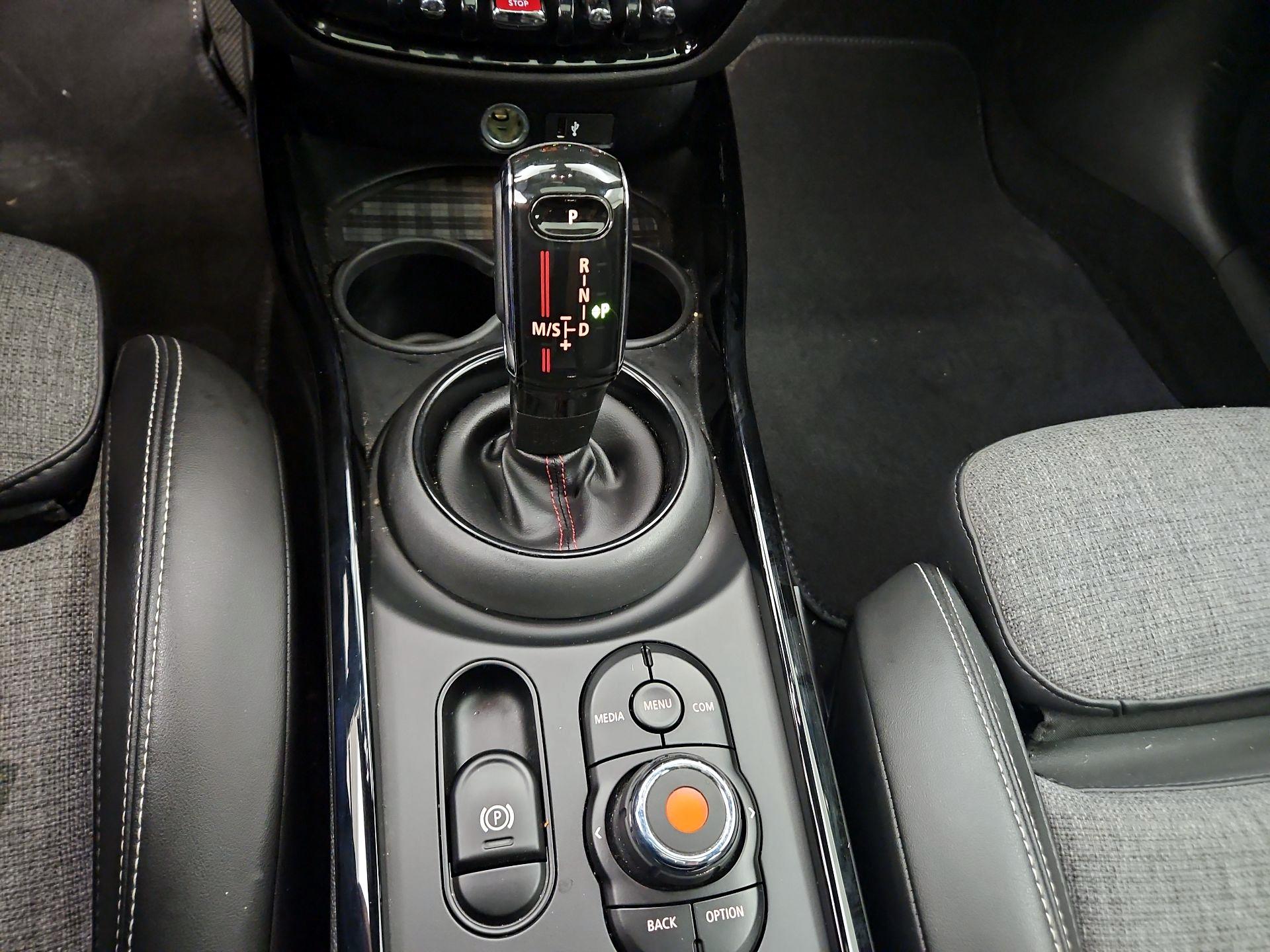 Thumbnail: 2020 MINI Cooper Clubman - 17