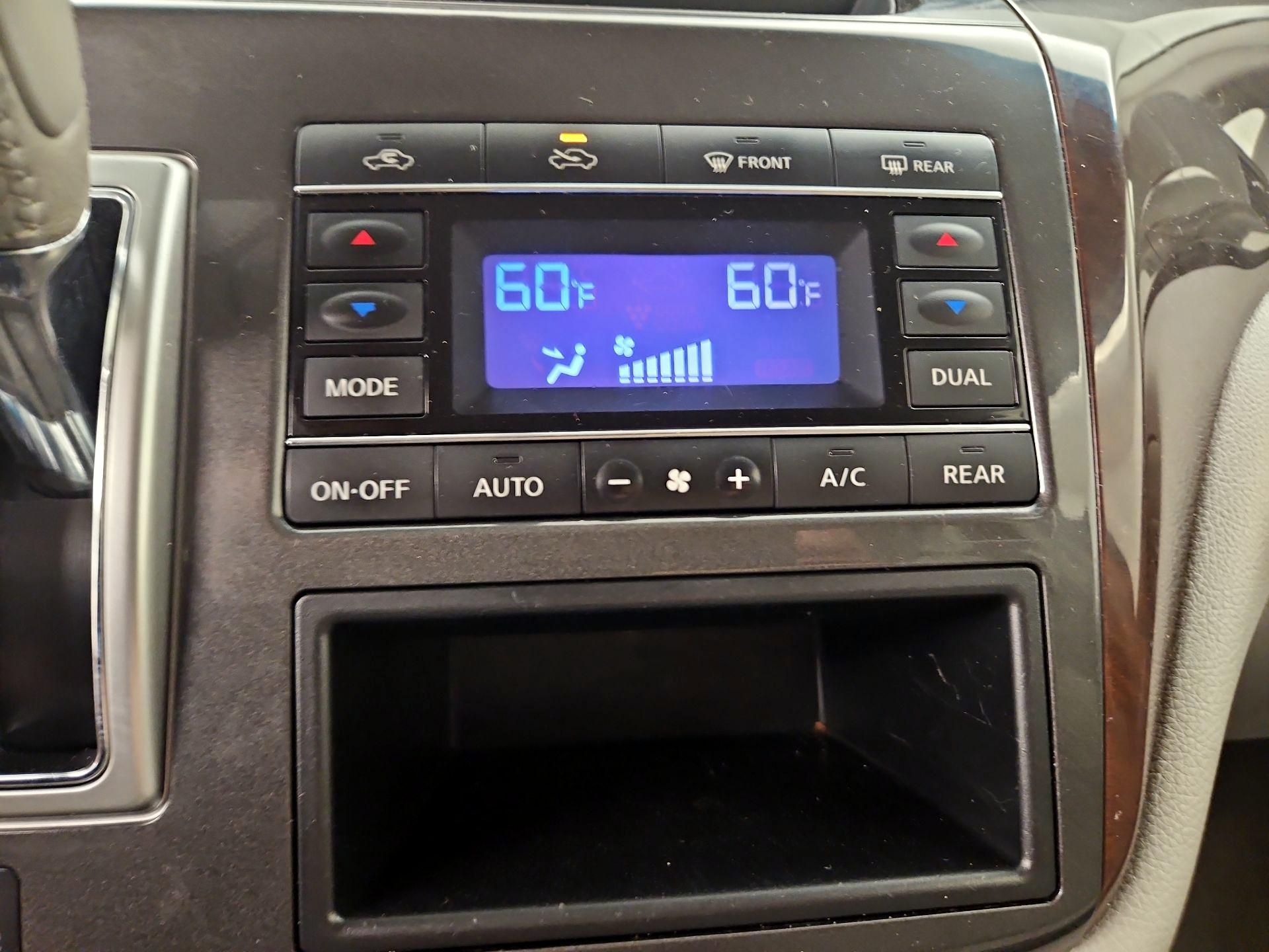 Thumbnail: 2015 Nissan Quest - 16