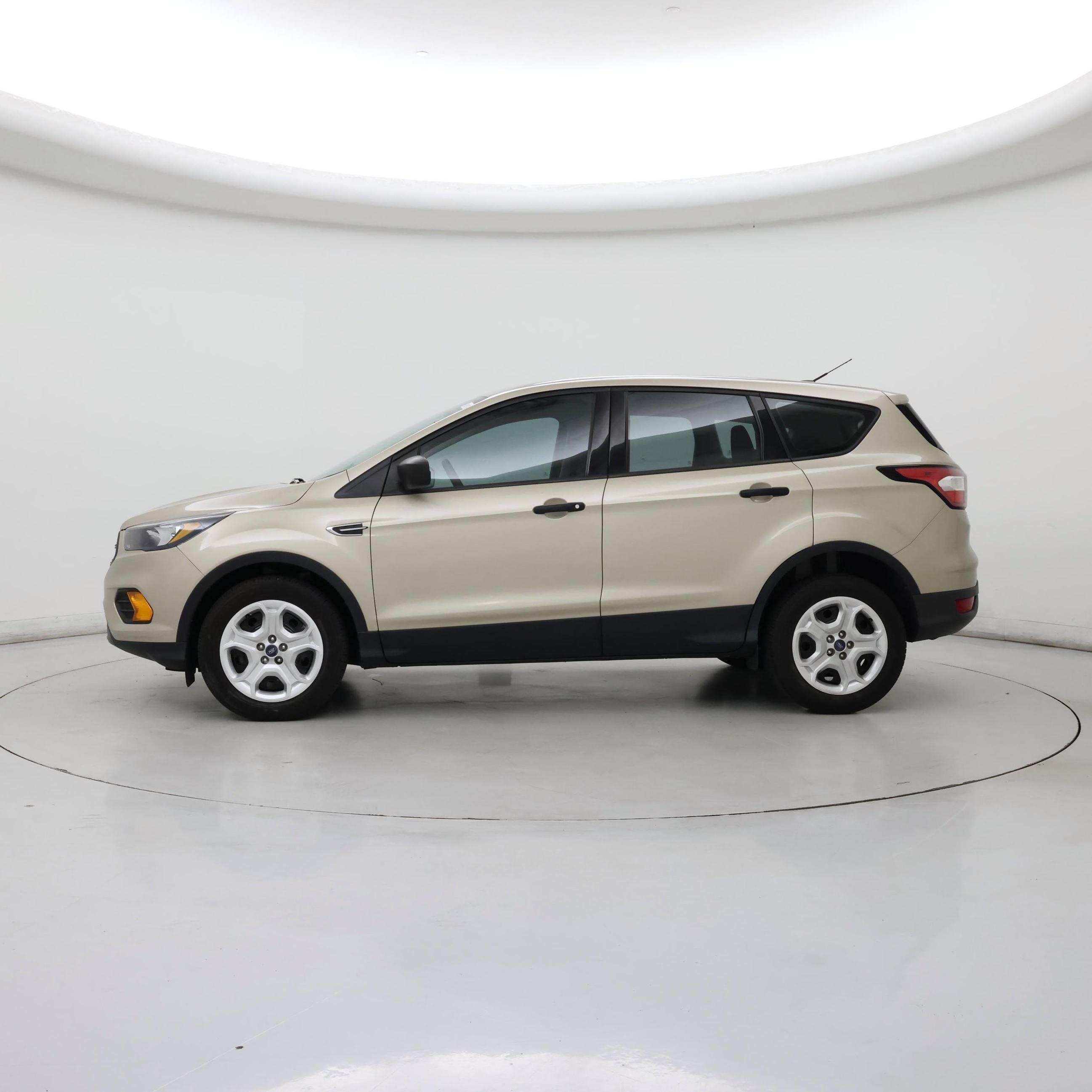 Thumbnail: 2018 Ford Escape - 3