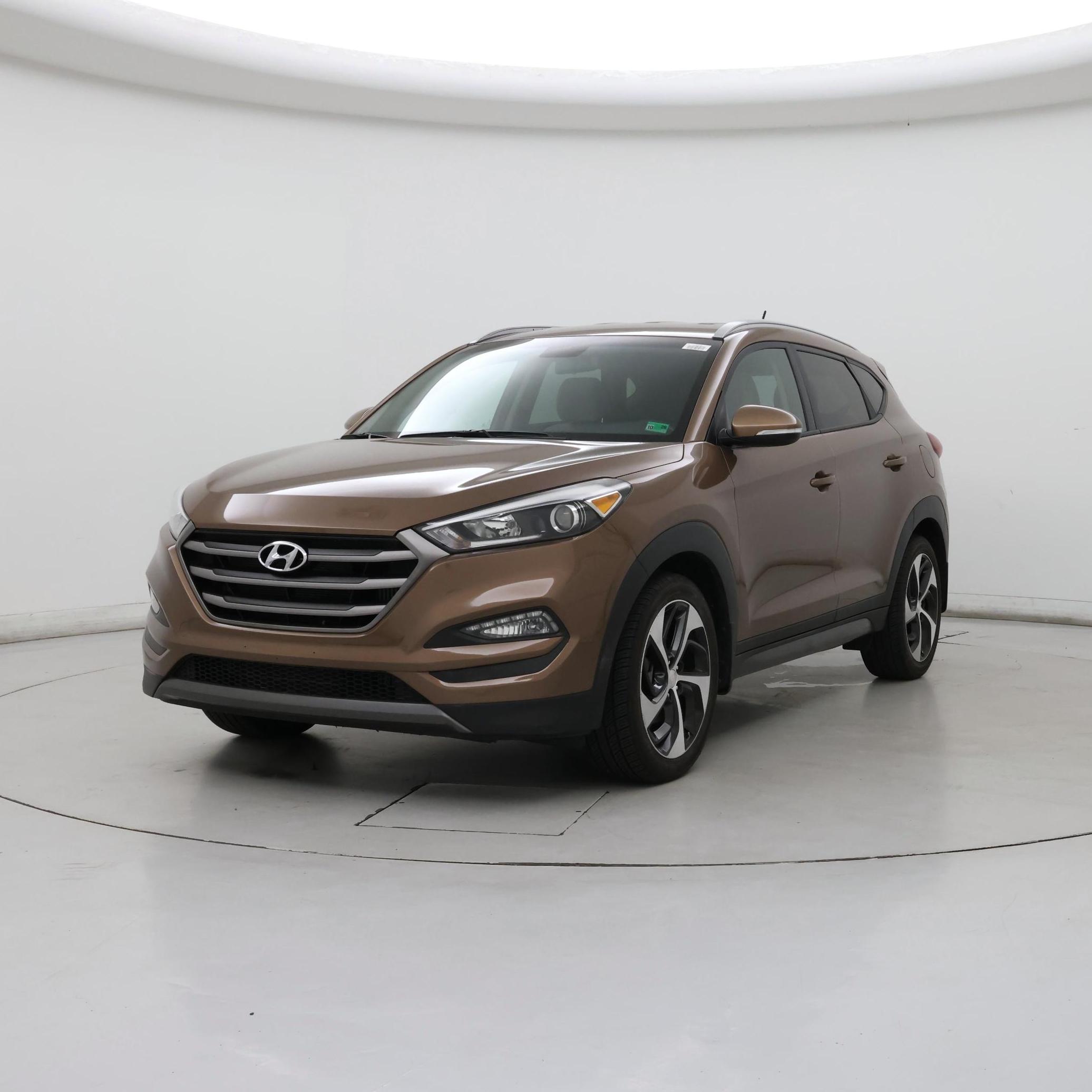 Thumbnail: 2016 Hyundai Tucson - 4