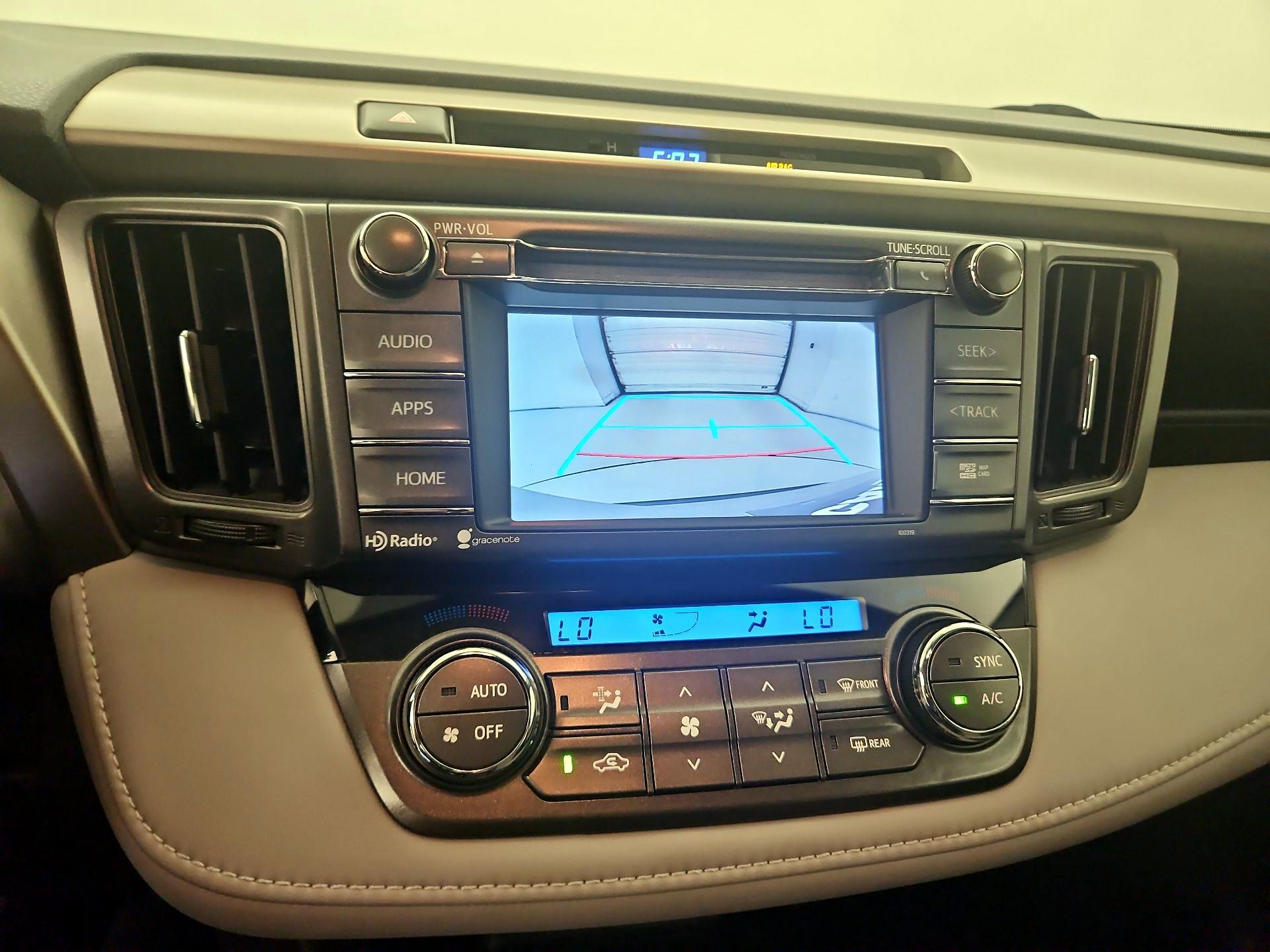 Thumbnail: 2015 Toyota RAV4 - 14